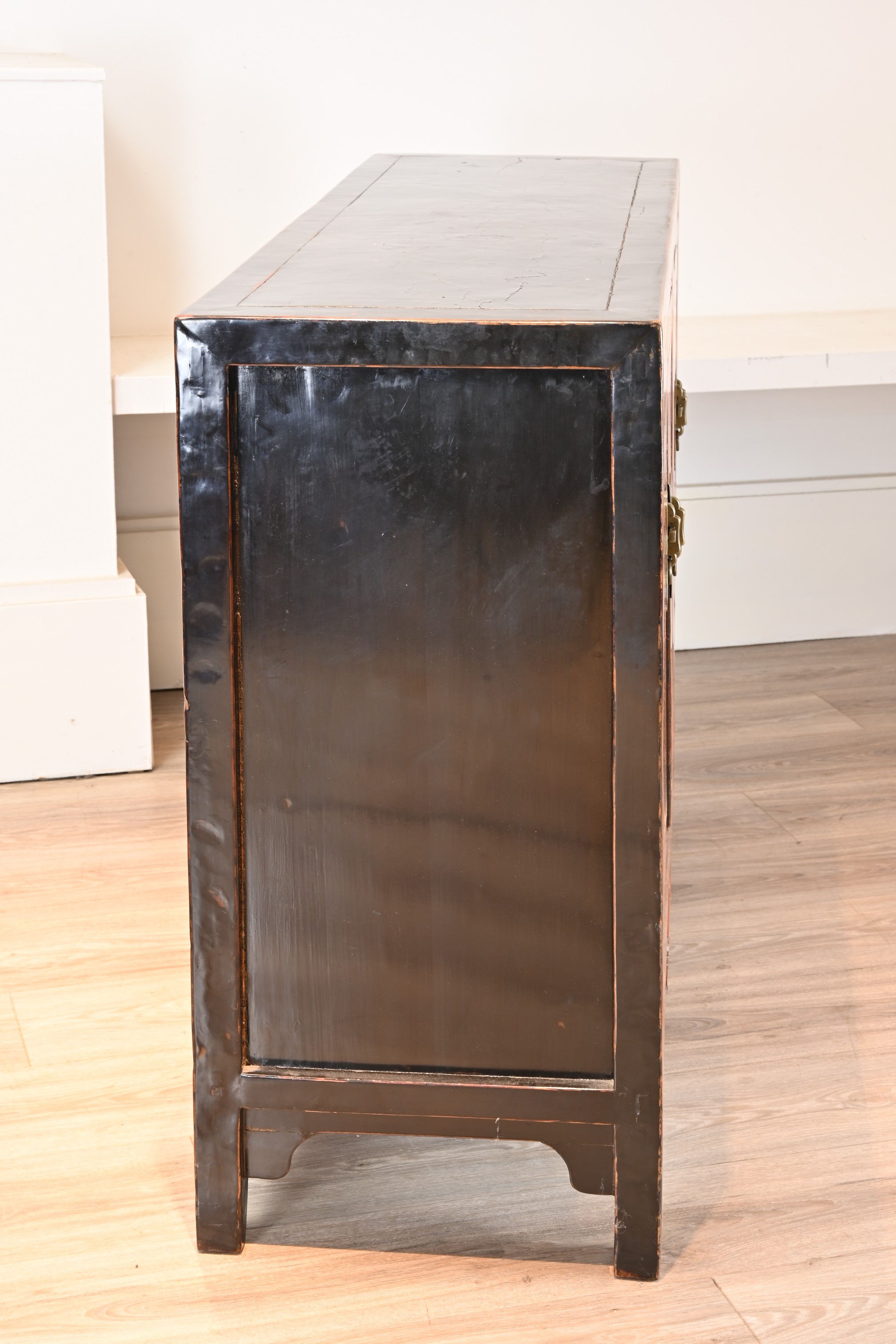 A CHINESE RED AND BLACK LACQUER ELM SIDE BOARD, SHANXI PROVINCE, 19TH CENTURY. Four-panel doors with - Image 5 of 8