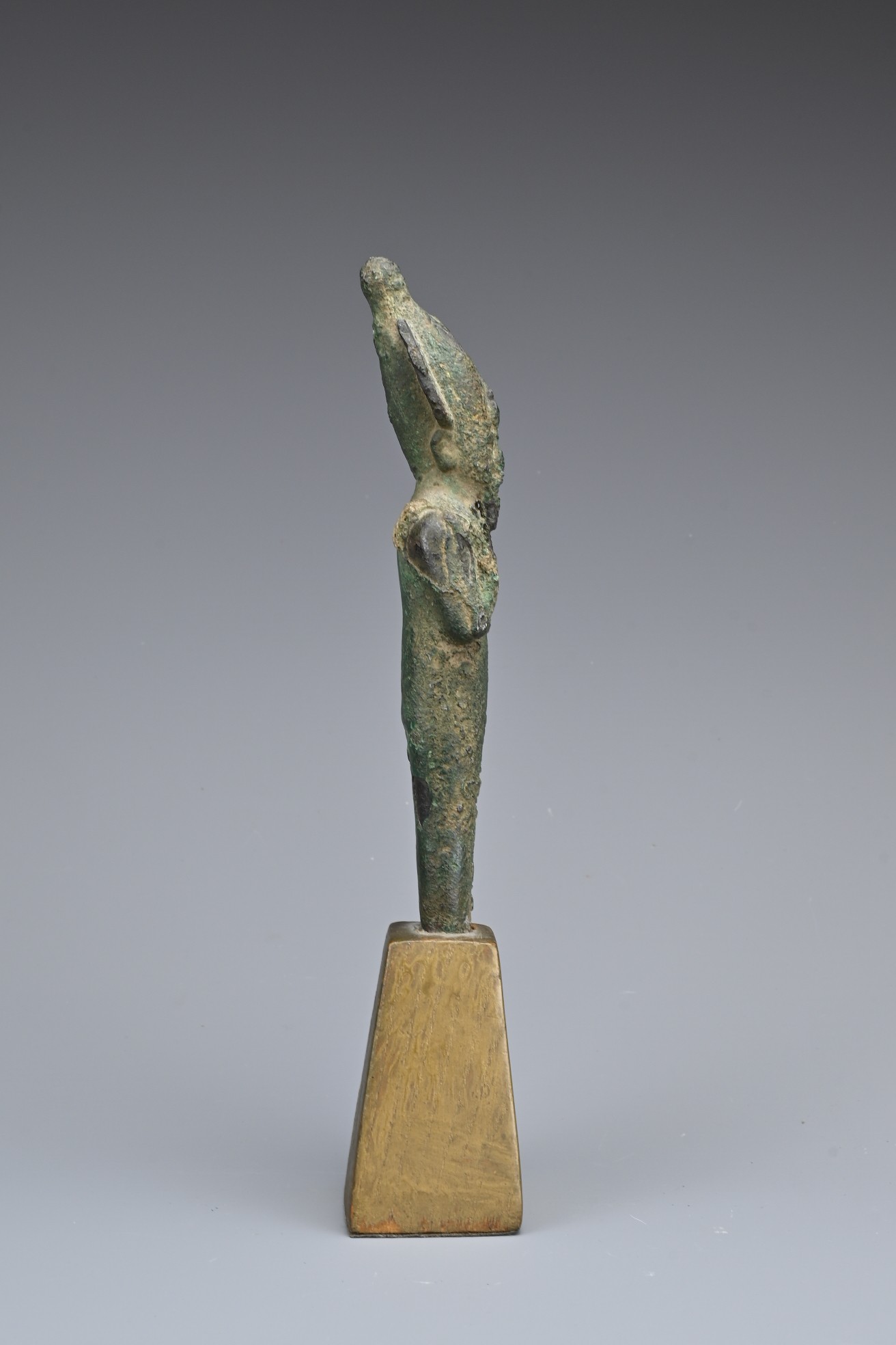 TWO EGYPTIAN BRONZE FIGURES OF OSIRIS, PROBABLY EGYPTIAN PTOLEMAIC OR ROMAN. - Image 4 of 19