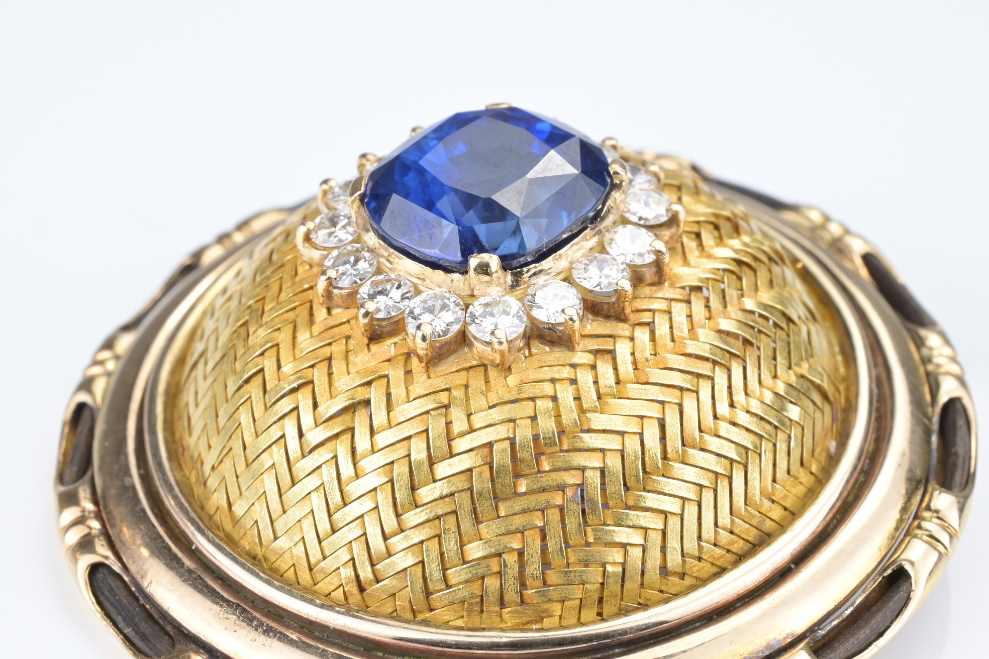 A 9.90CT BURMESE SAPPHIRE, DIAMOND AND GOLD PENDANT, WITH REPORT. - Image 6 of 9