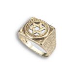 A 14CT GOLD RING, C.1970. Square form ring pierced decoration to top with star in circle. Hallmarked