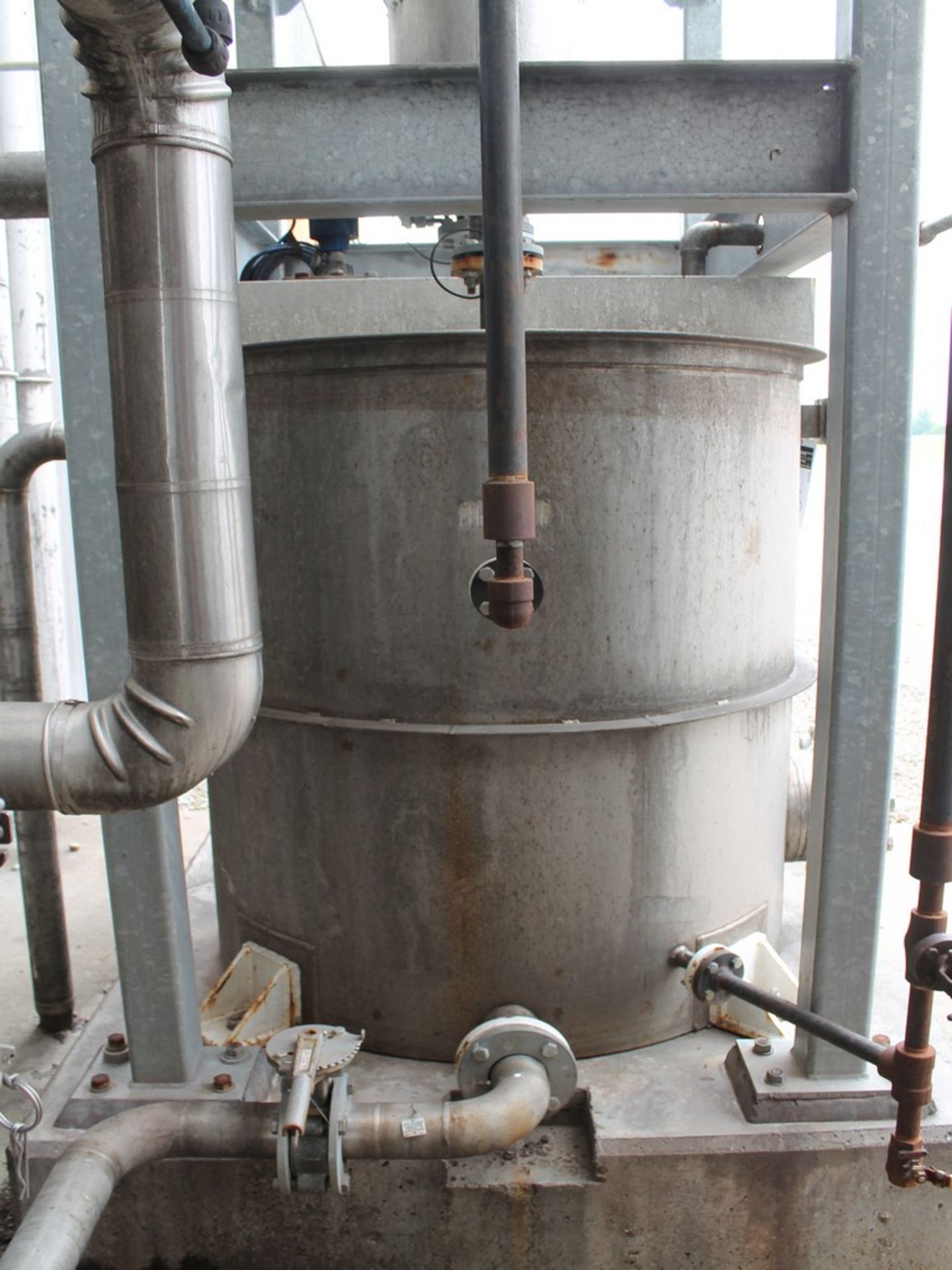 INTERNATIONAL PRODUCTION SPECIALISTS INC. LOT STAINLESS STEEL WASH SOLVENT TANK - Image 8 of 13