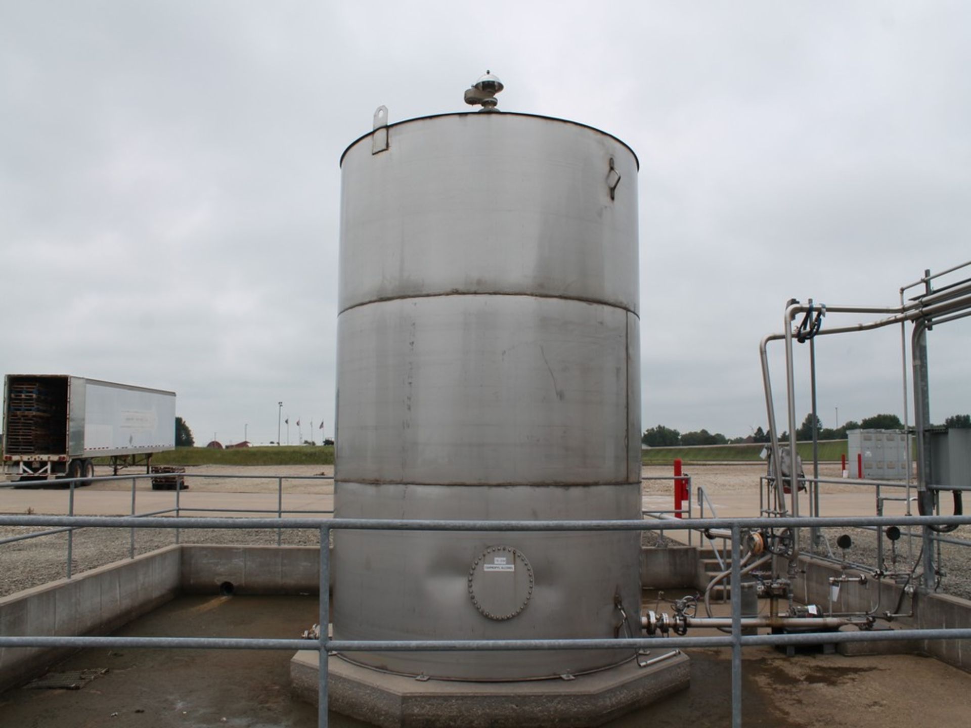 LOT ISOPROPYL ALCOHOL TANK - Image 8 of 24