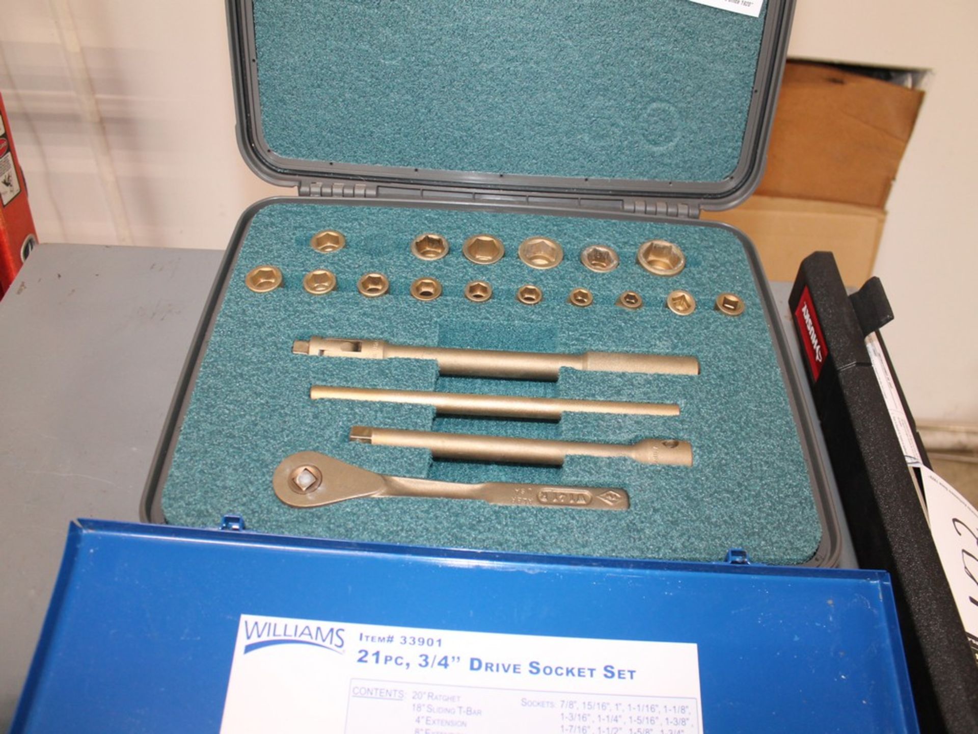 AMPCO SAFETY SOCKET SET - Image 2 of 3