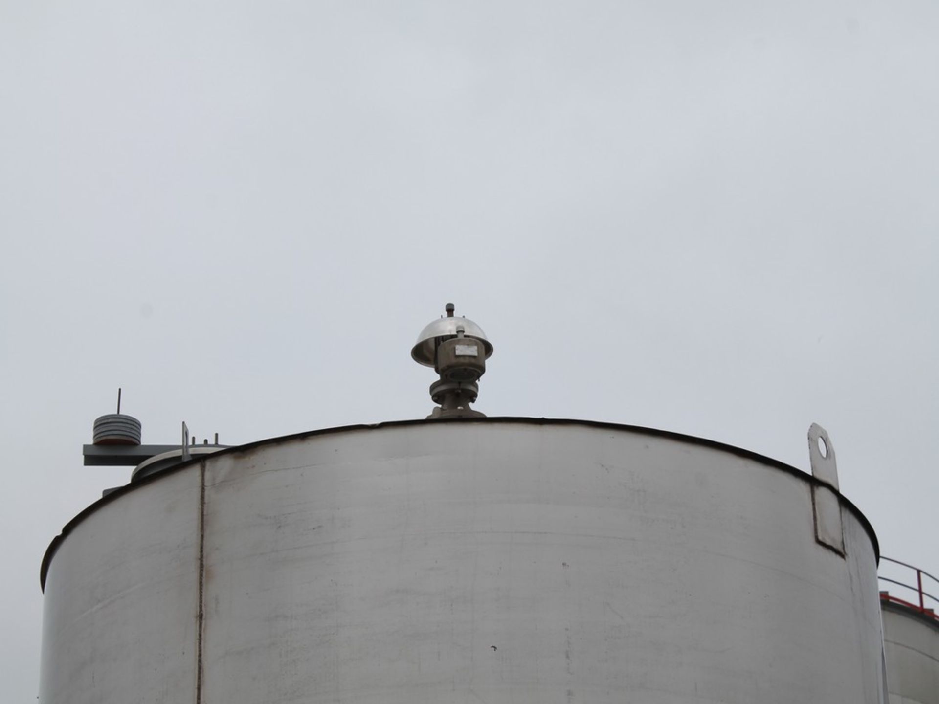 LOT ISOPROPYL ALCOHOL TANK - Image 6 of 24