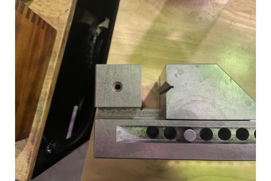 EDM, Vise - Image 4 of 5