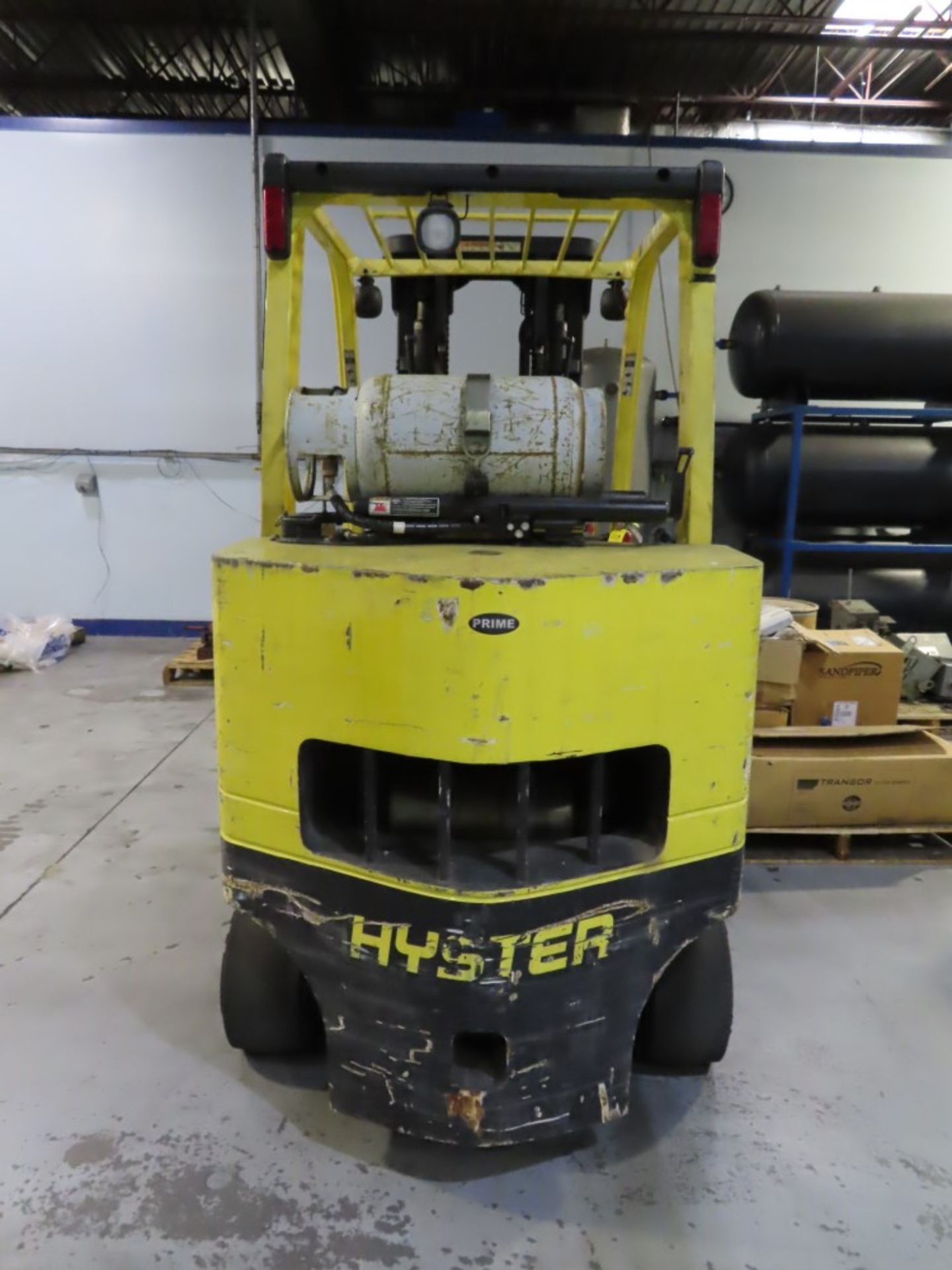 Hyster 100 Fortis 9,350 lb Cap LPG Forklift - Image 4 of 6