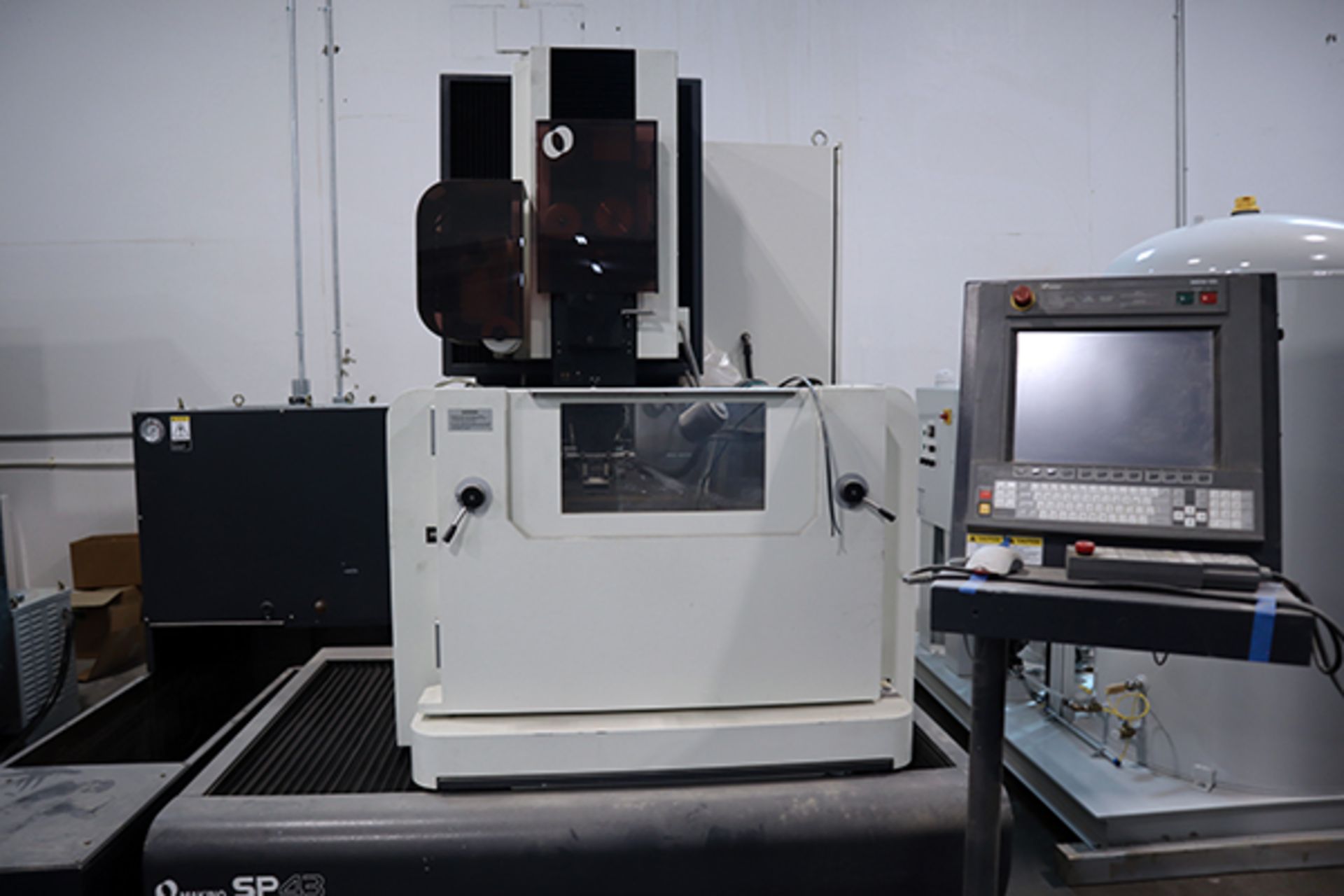 Makino SP43 Wire EDM (2007) - Image 2 of 25