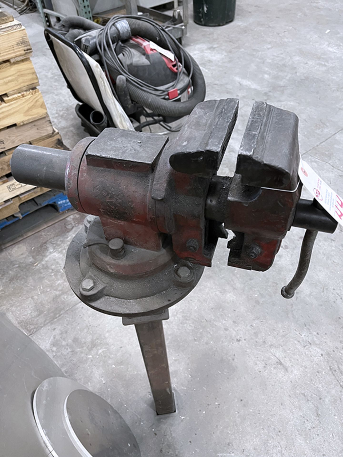 6" Barrel Type Vise On Stand - Image 3 of 5