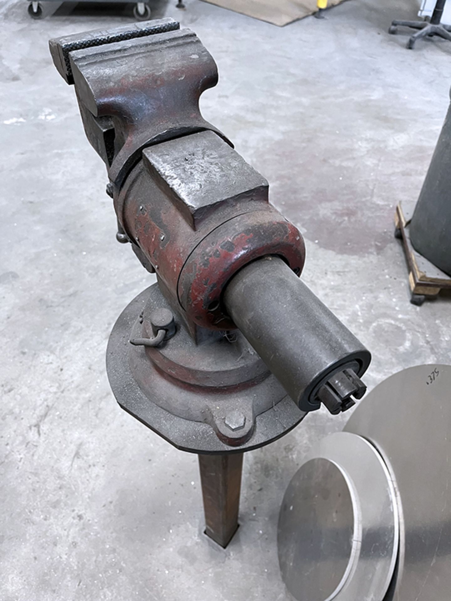 6" Barrel Type Vise On Stand - Image 4 of 5