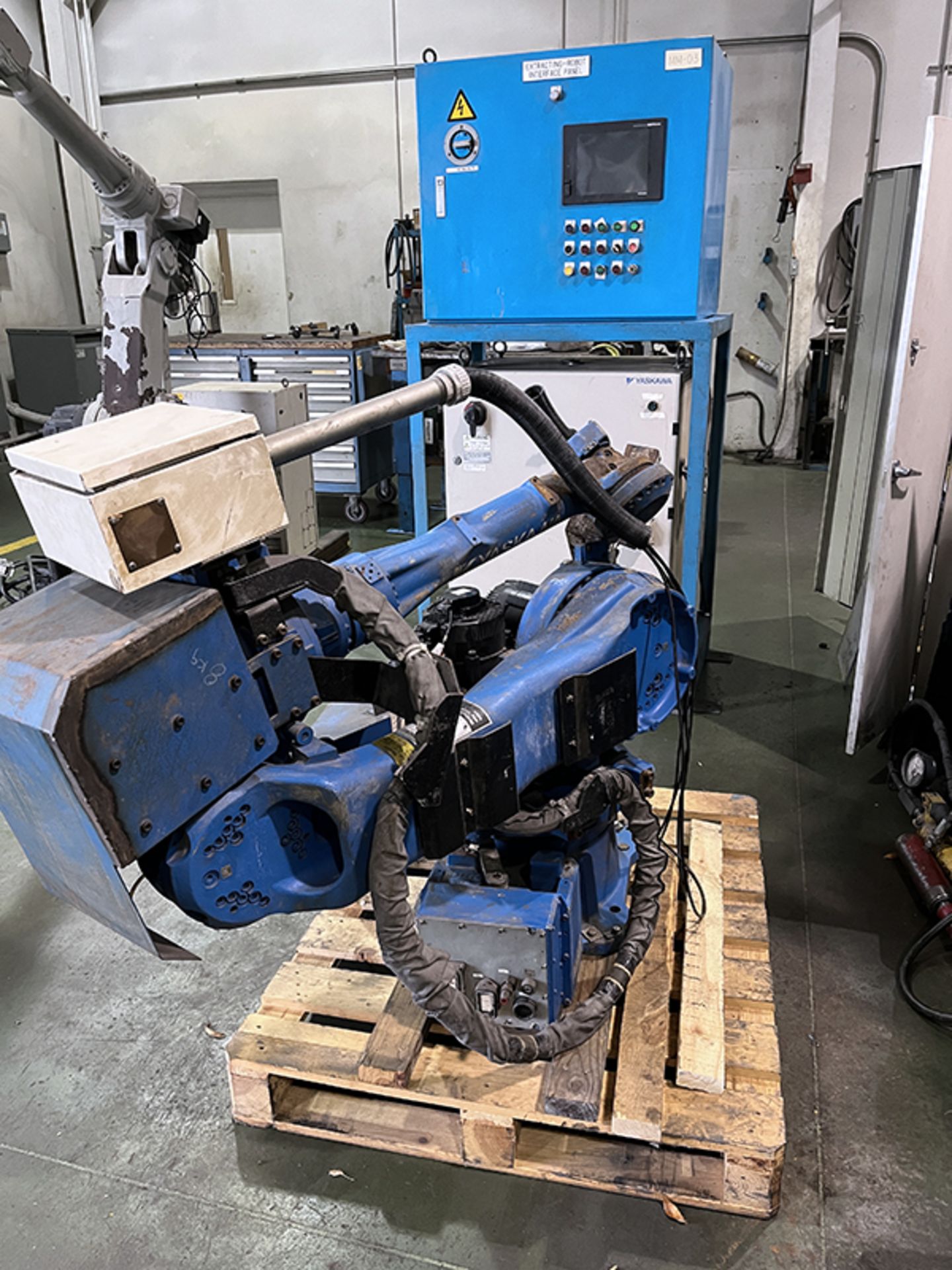 Yaskawa Yasnac MH-50 Motoman5 Axis CNC Robot (2013)