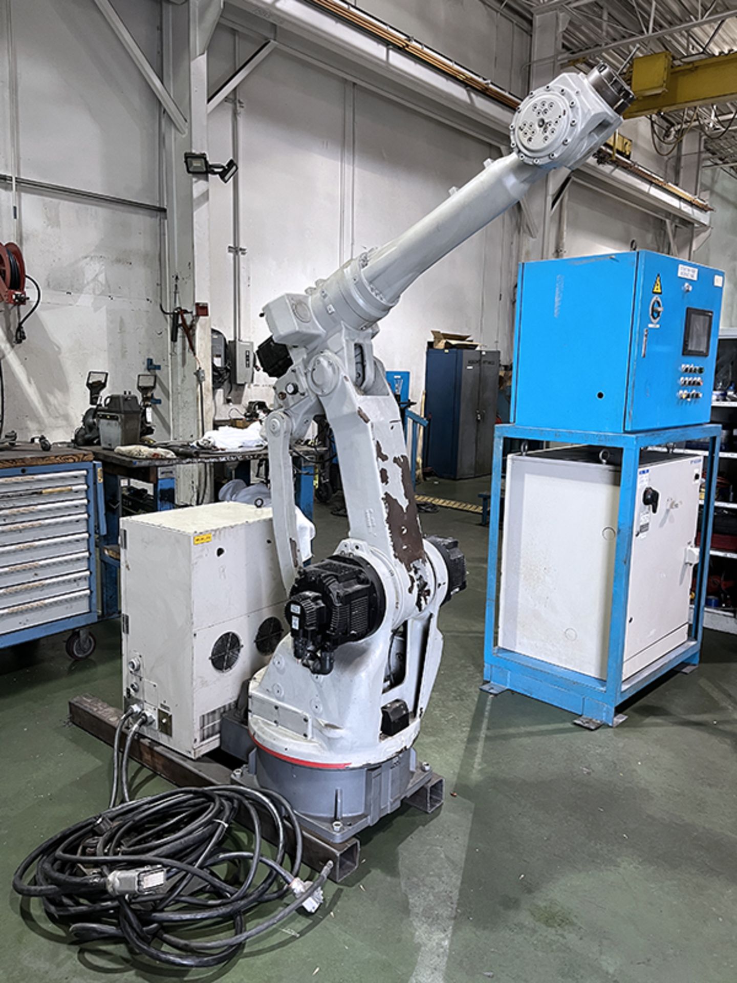 Yasakawa Yasnac XRC-SK45X Motoman 5 Axis CNC Robot (1999)