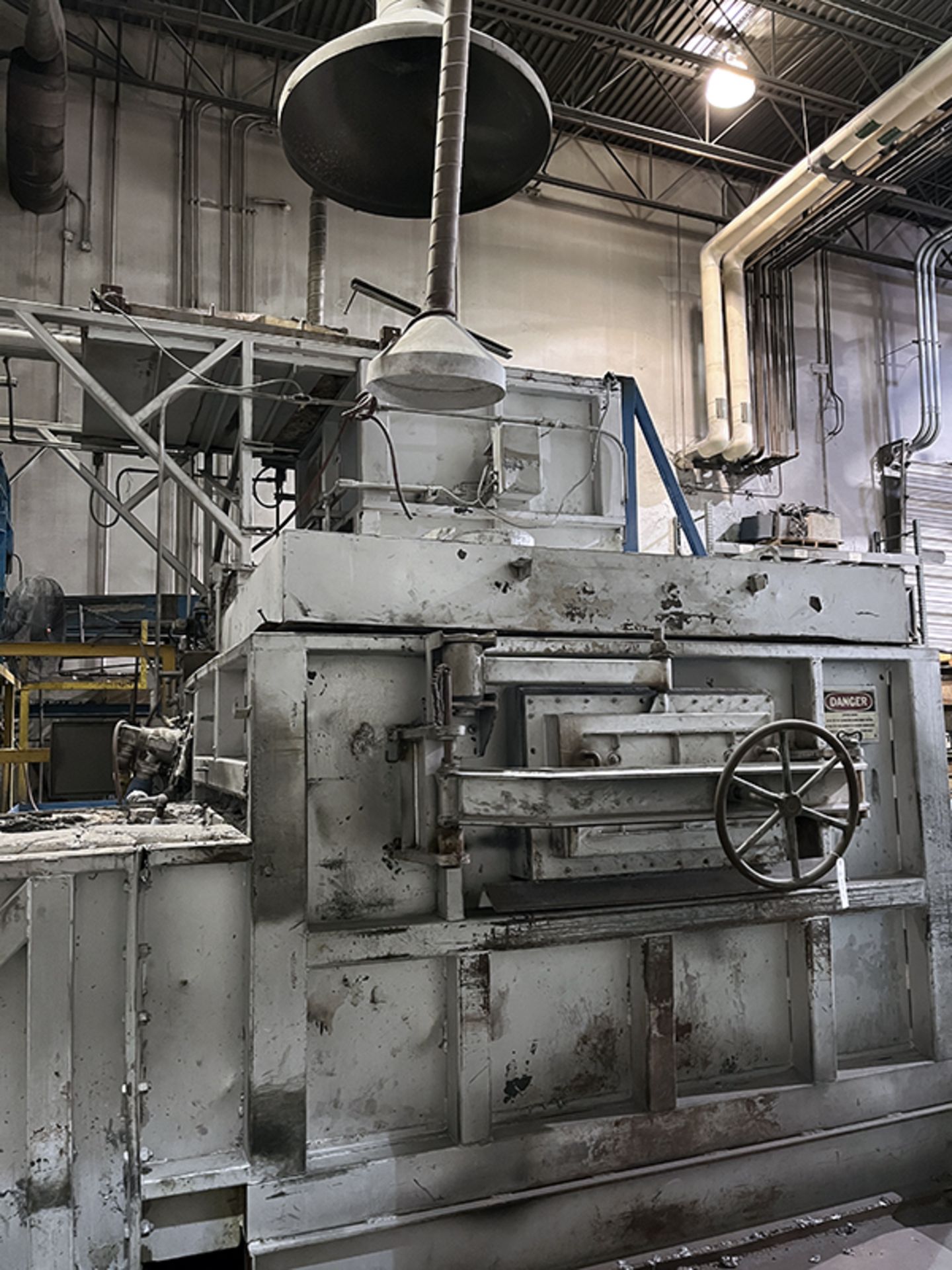 Modern 5810-5047-4 Melt Furnace - Image 18 of 20