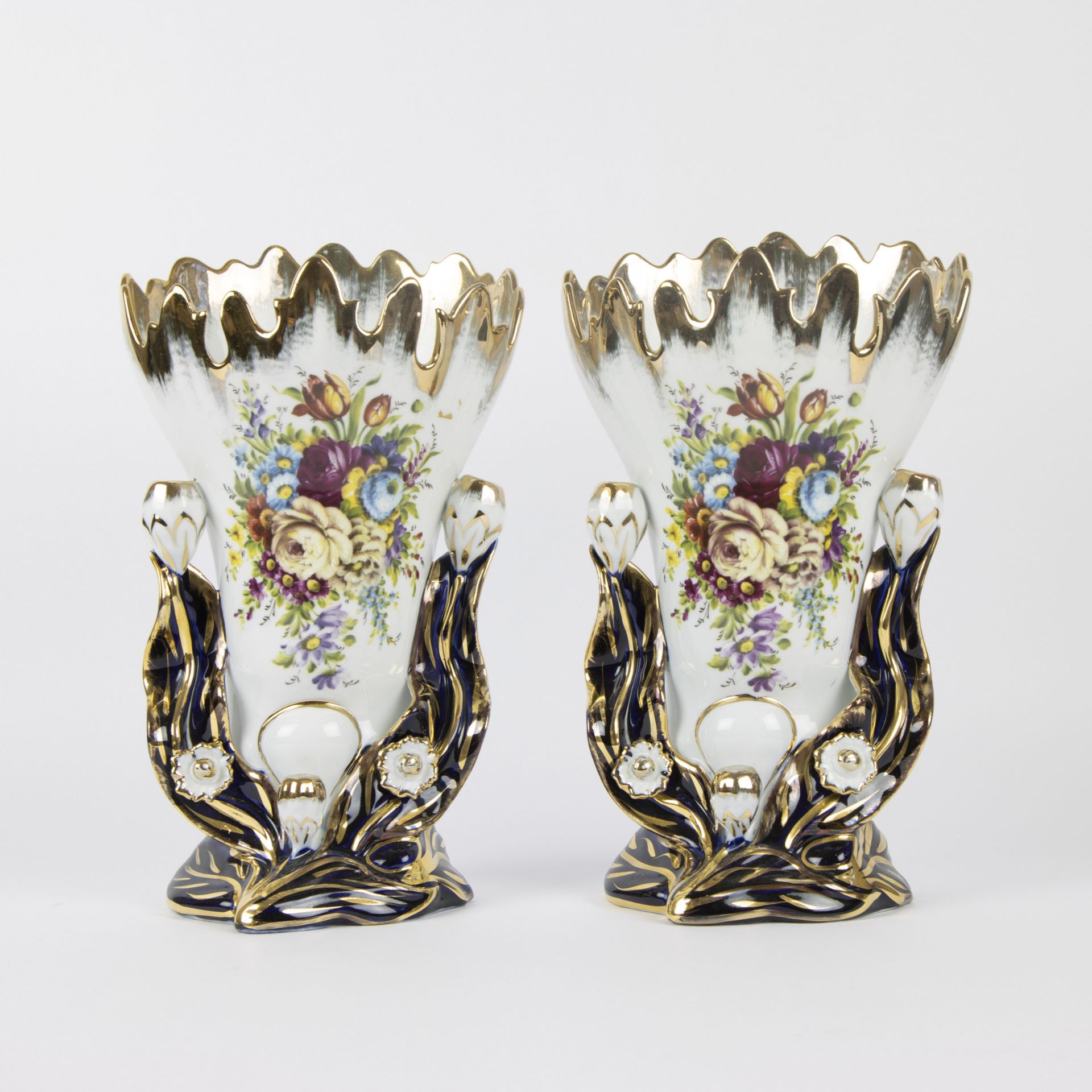 A collection of porcelain Vieux Bruxelles and Limoges - Bild 2 aus 14