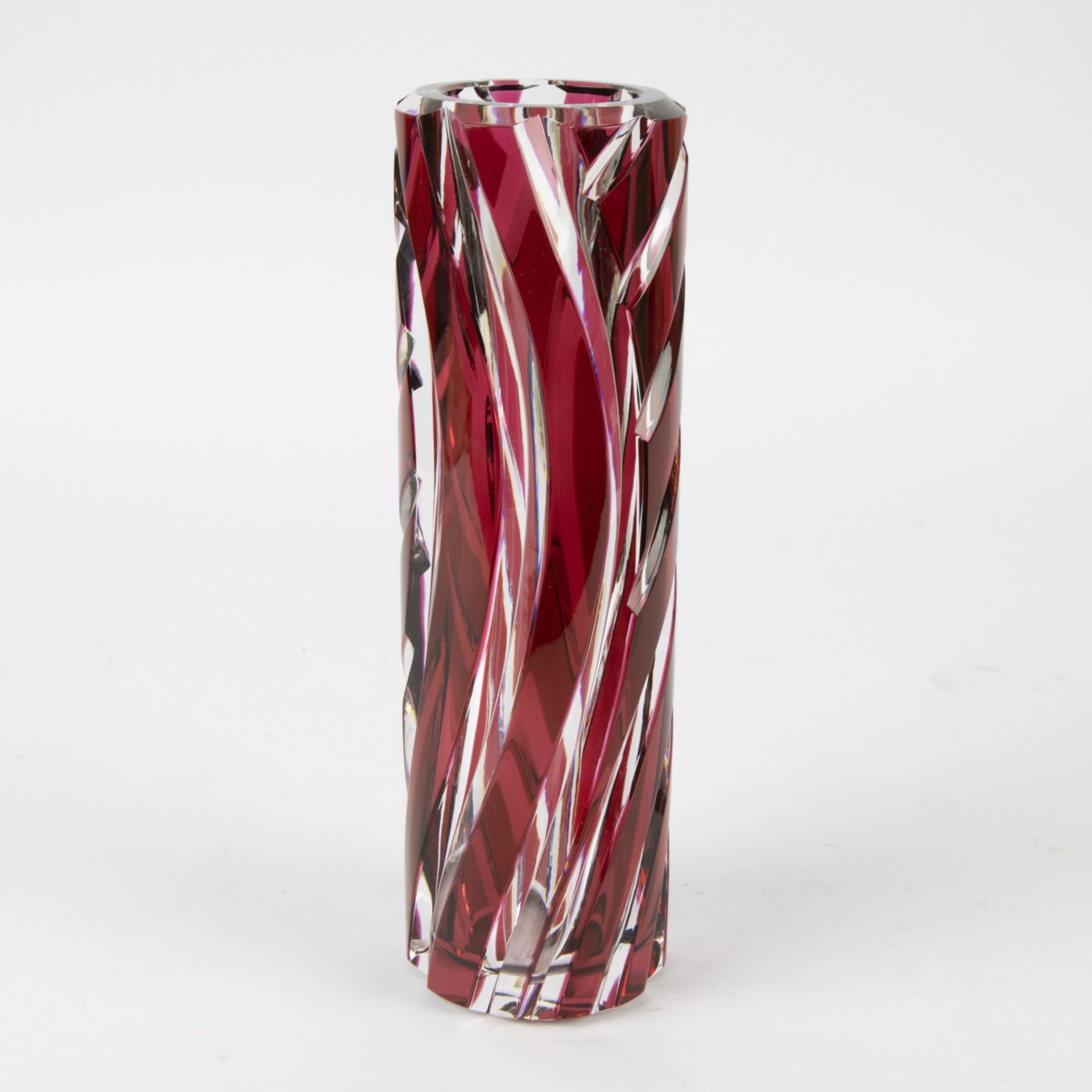 Val Saint Lambert Art Deco tube vase in colorless and red cut crystal - Bild 4 aus 5