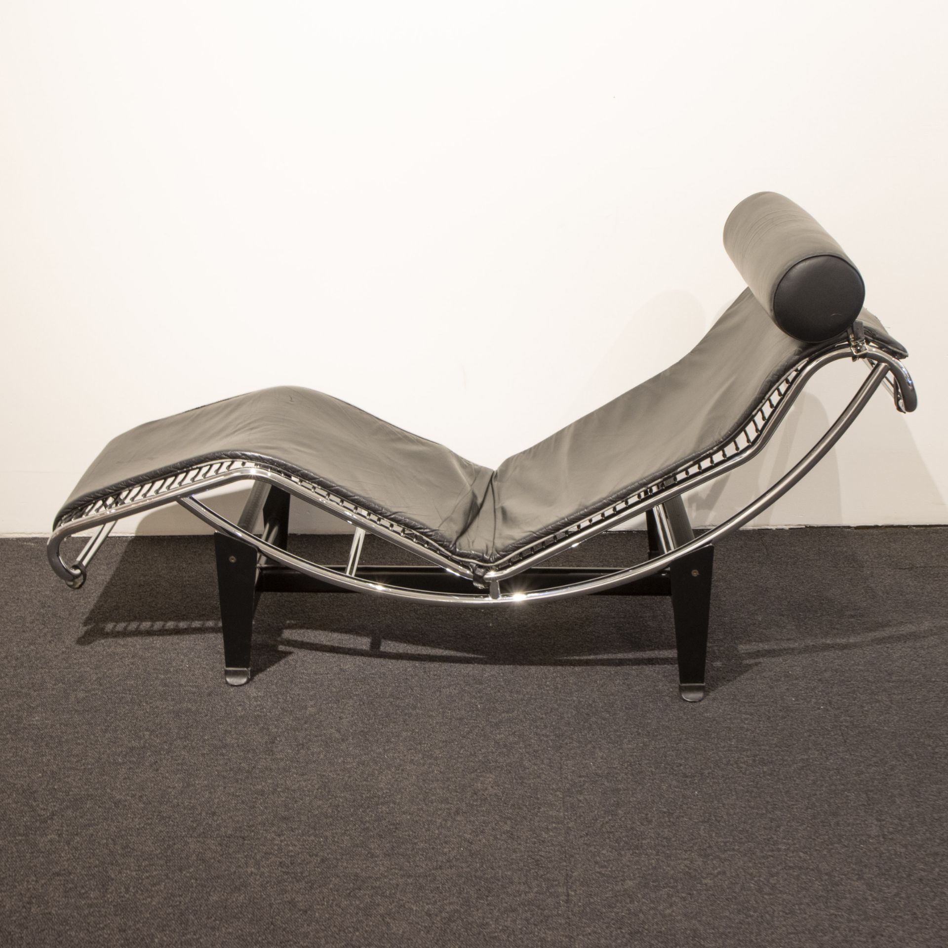 Chaise Longue - LC4 Le Corbusier - Bild 2 aus 7