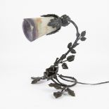Art Deco table lamp in wrought iron and cap in glass paste