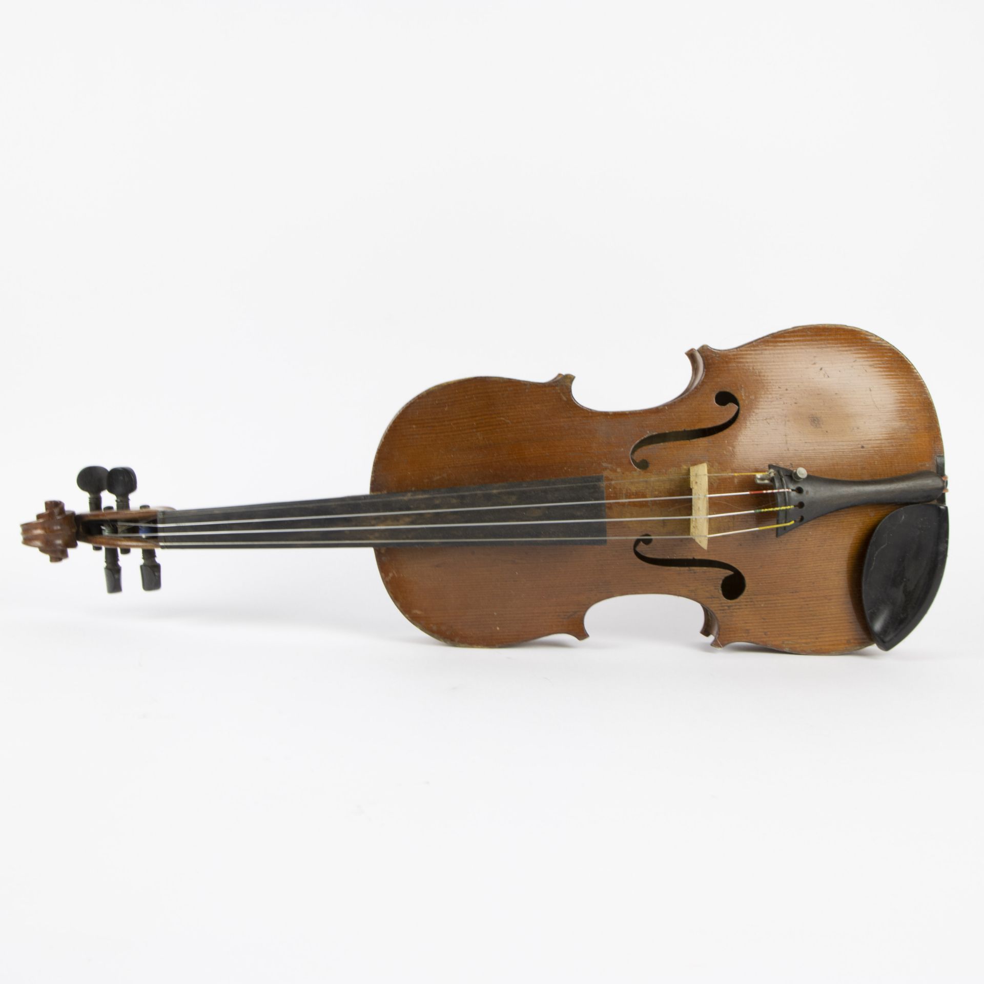 Violin 4/4, case and bow