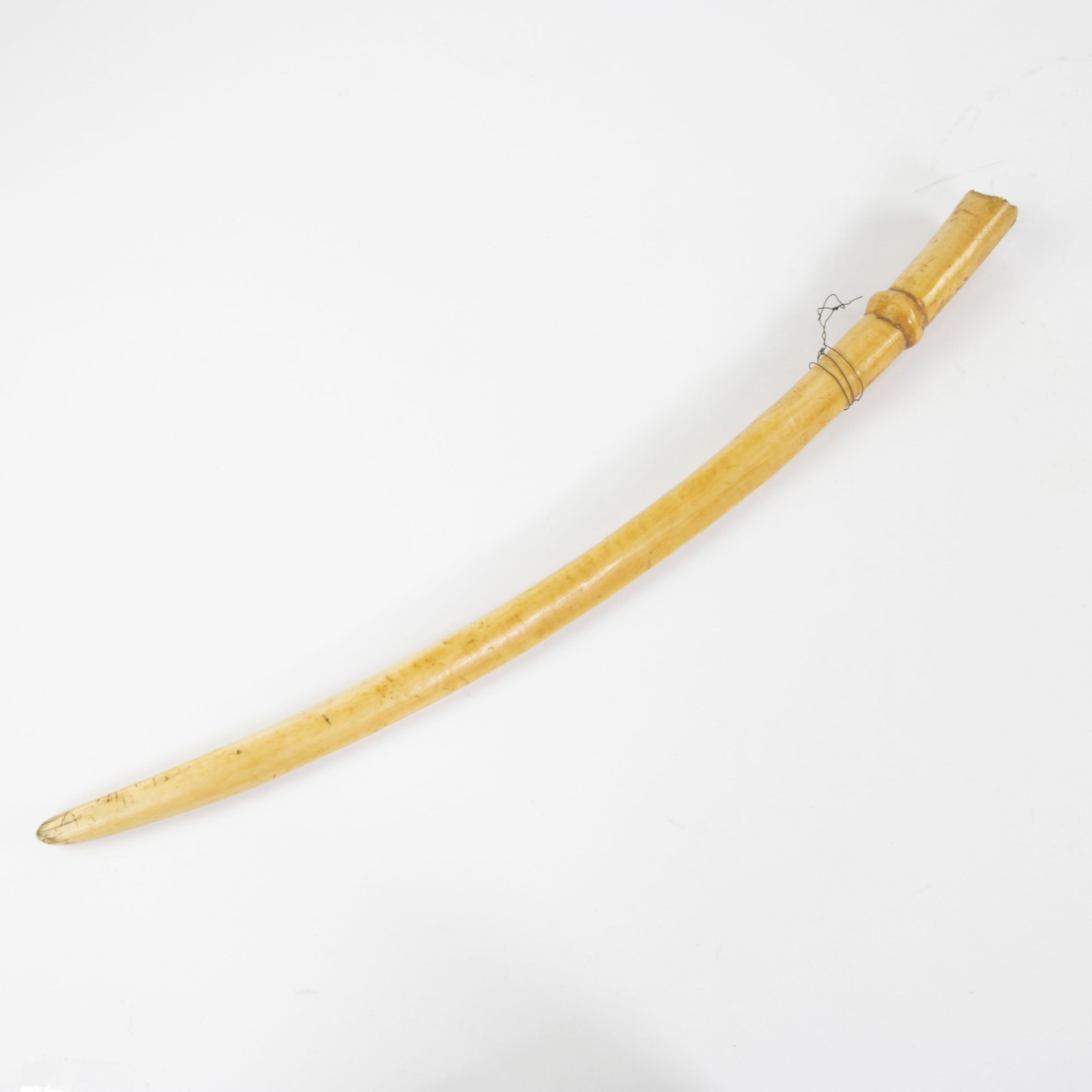 Handcrafted horn as sceptor Democratic Republic of Congo - Bild 2 aus 4