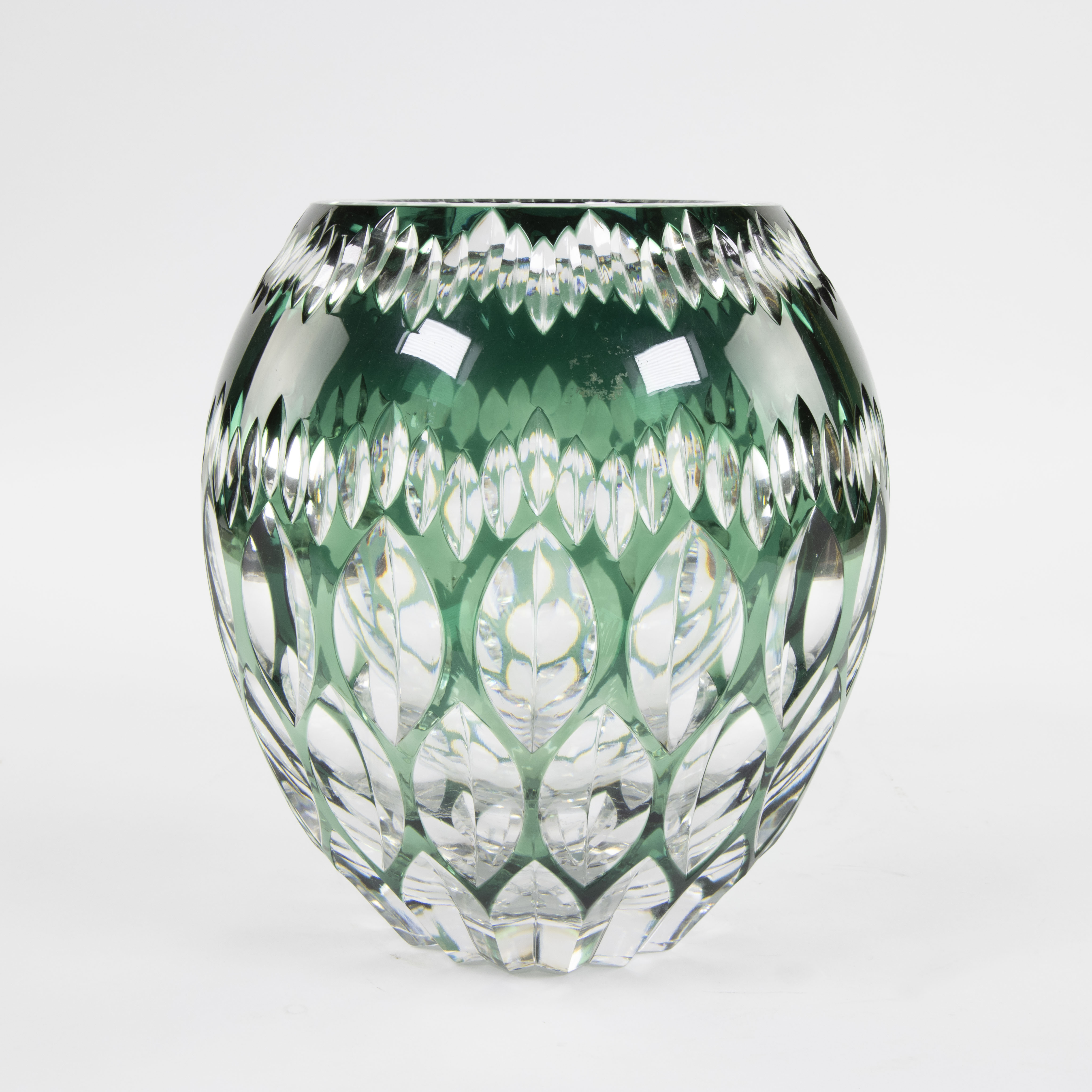 Val Saint Lambert double cut green cristal vase, signed VSL and maker - Image 4 of 7