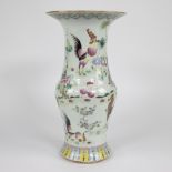 Chinese vase famille rose decorated flowers and cocks, period Republic
