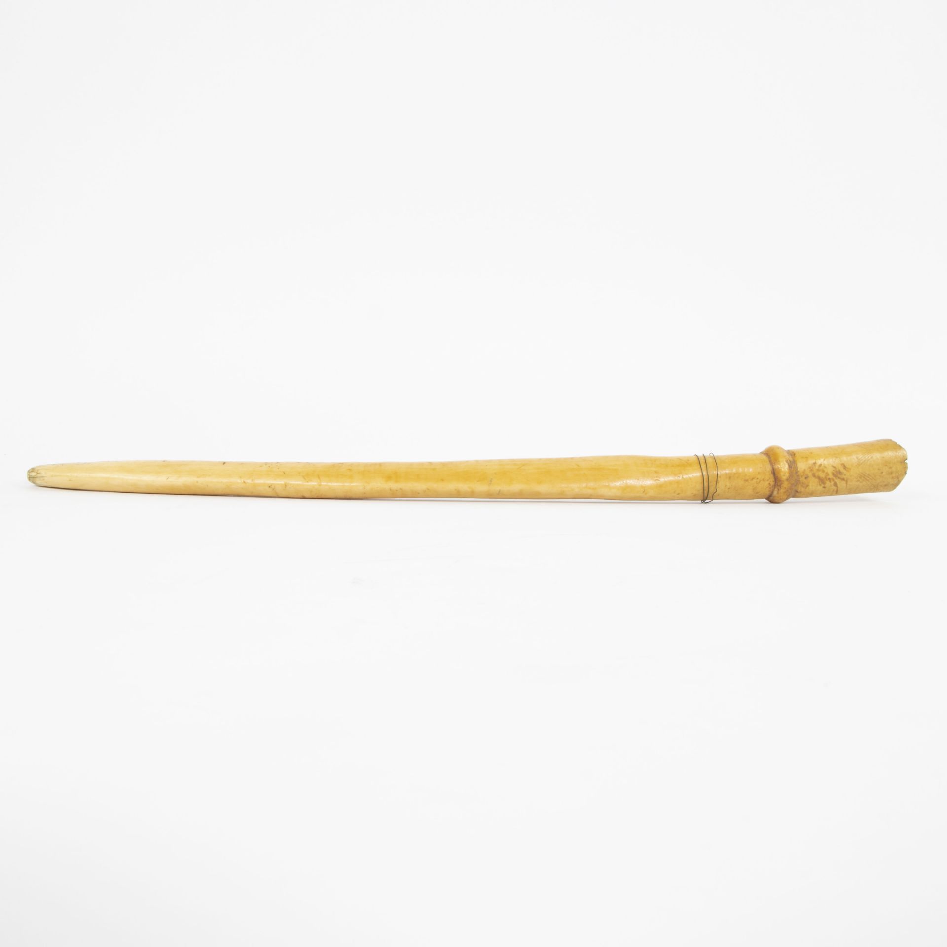 Handcrafted horn as sceptor Democratic Republic of Congo - Bild 3 aus 4