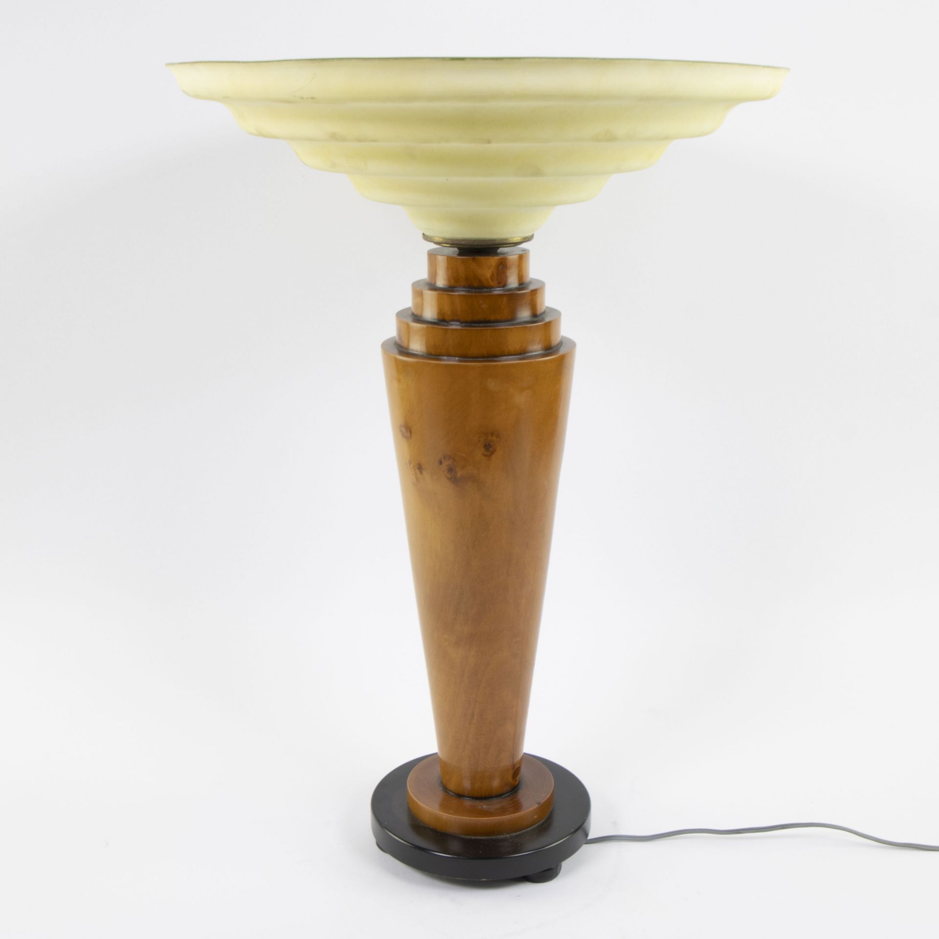 Art Deco table lamp with yellow glass coupe and polished wooden base - Bild 3 aus 5