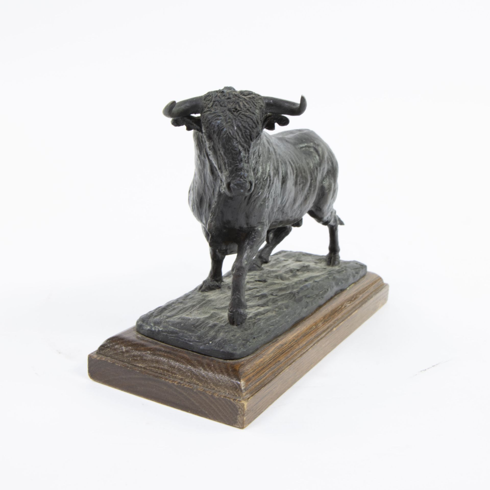 Bronze bull, signed Angel 84 - Bild 2 aus 5