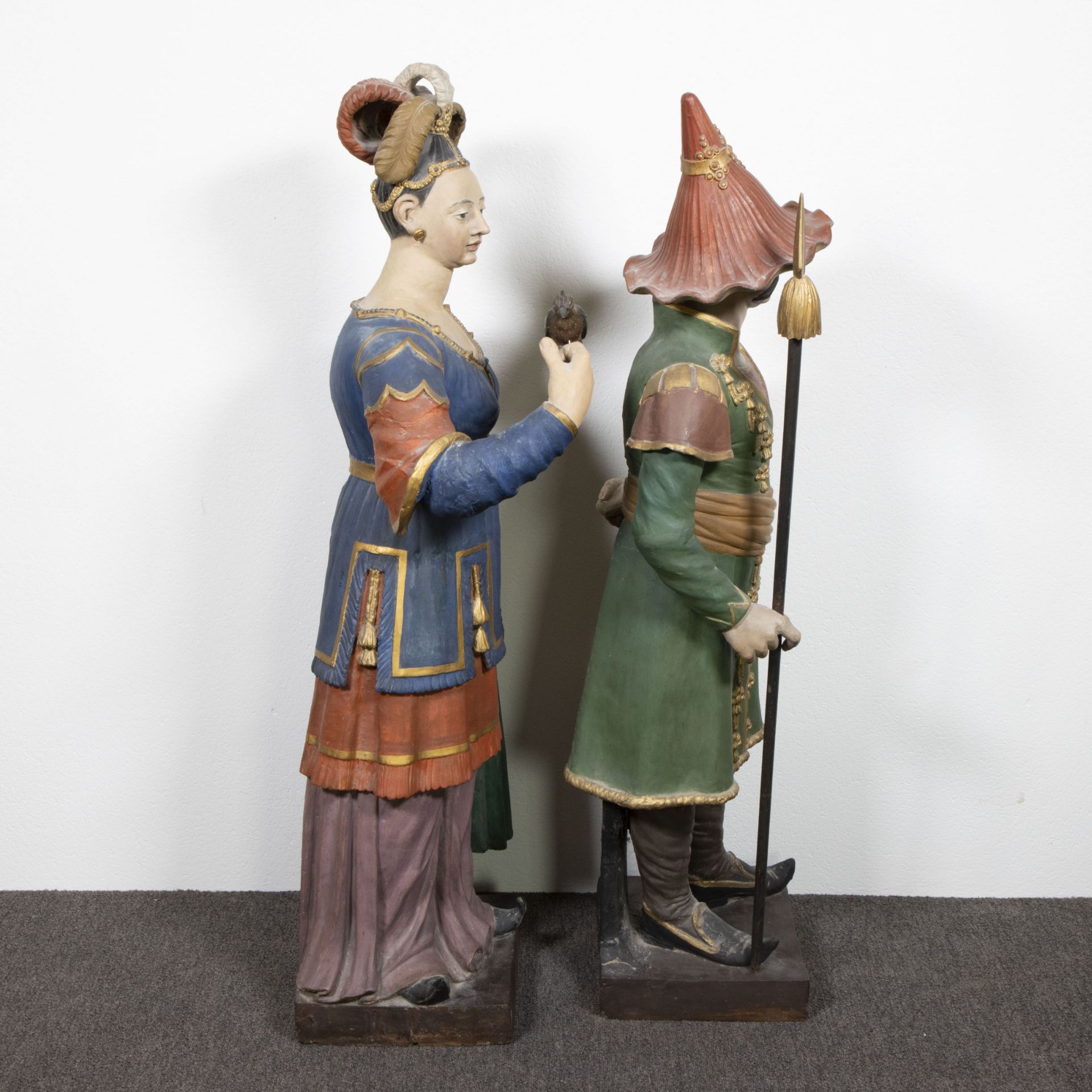 Terracotta garden statues with original polychromy from the orangery of the castle of Eksaarde. The  - Bild 4 aus 4