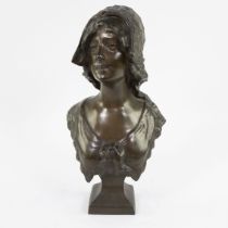 Superb bronze bust with brown patina of a Bohemian girl, not signed