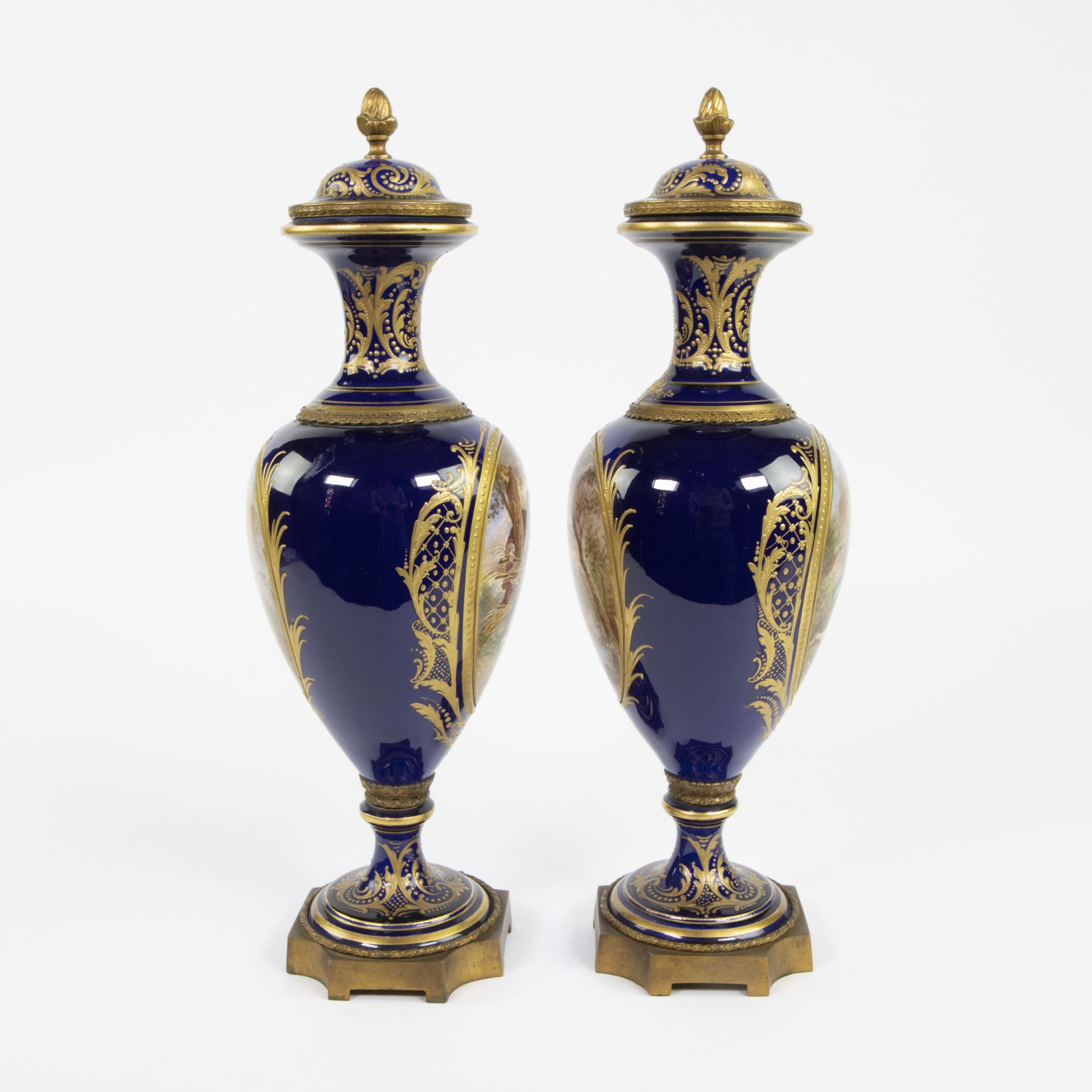 A pair of French handpainted Sèvres vases by Chanèle, signed and marked. - Image 8 of 9