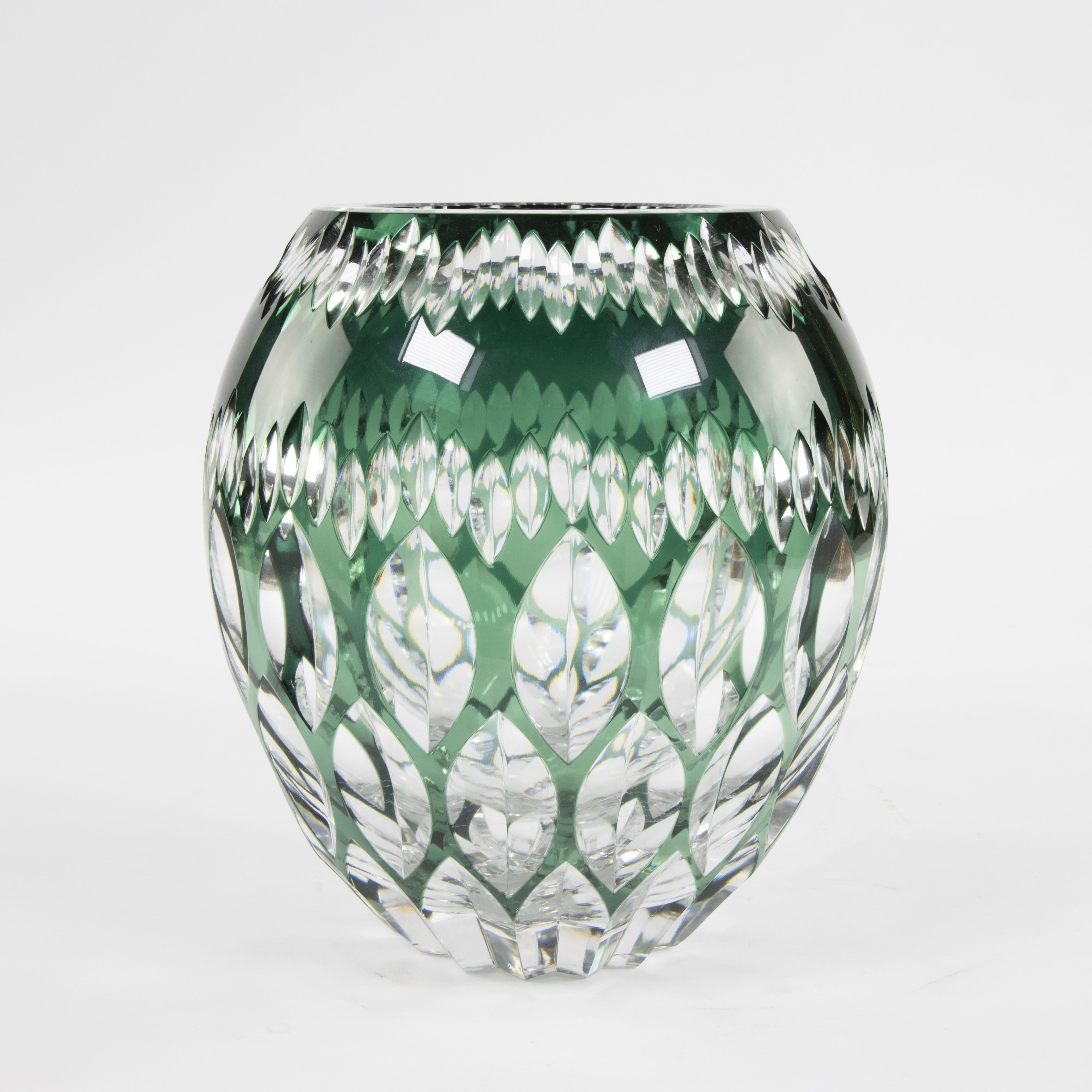 Val Saint Lambert double cut green cristal vase, signed VSL and maker - Image 3 of 7