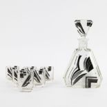 A crystal Art Deco liqueur set with a sleek geometric motif, consisting of a carafe and 6 glasses