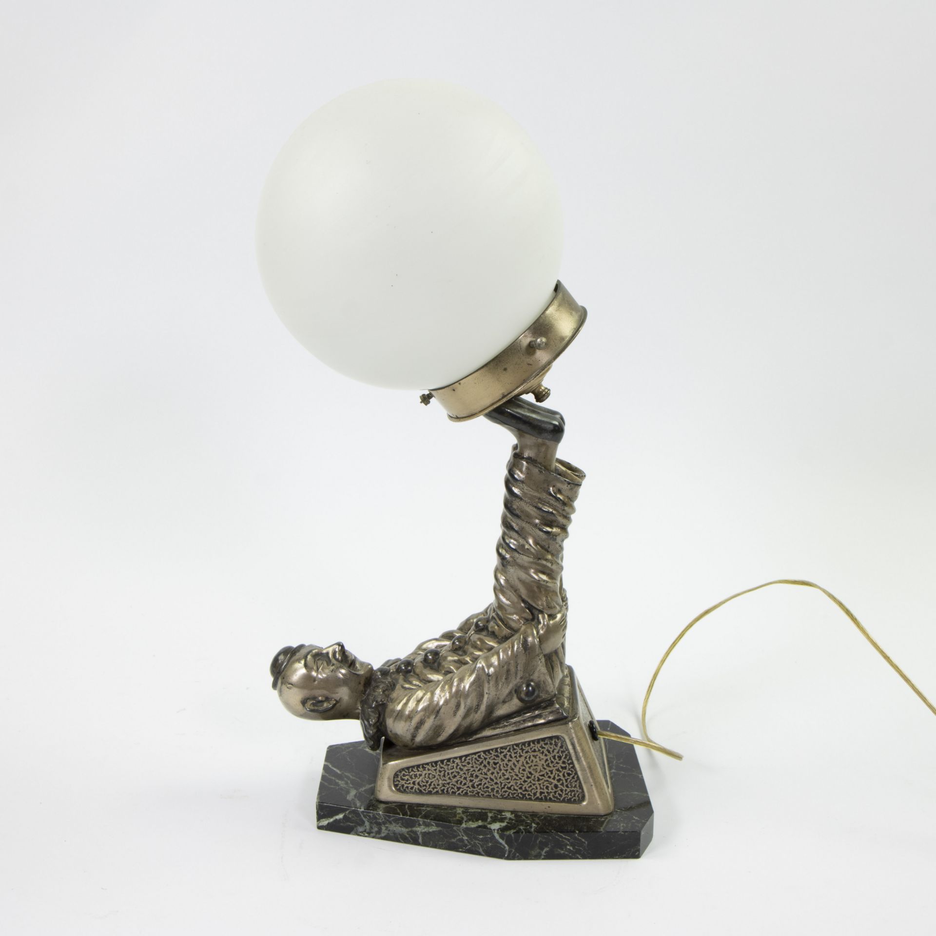 Art Deco table lamp Clown in silver plated bronze with glass ball - Bild 3 aus 5