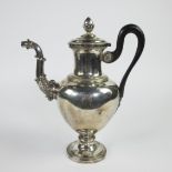 Belgian jug, mid 19th century, content 925, weight 923 grams