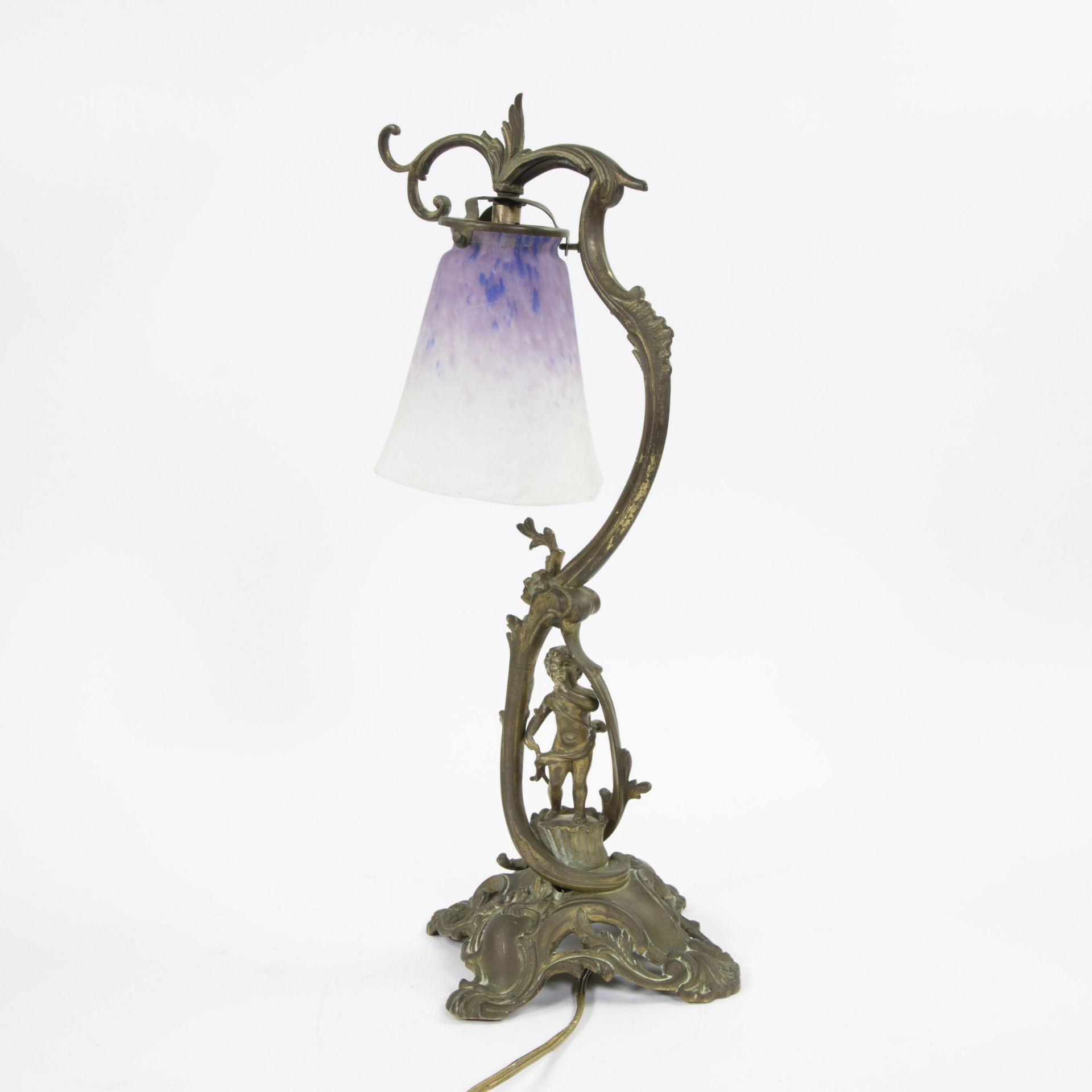 Art Nouveau table lamp in bronze with shade in glass paste Schneider