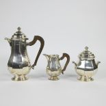 Belgian coffee set after 1942, content 835, weight 1715 grams