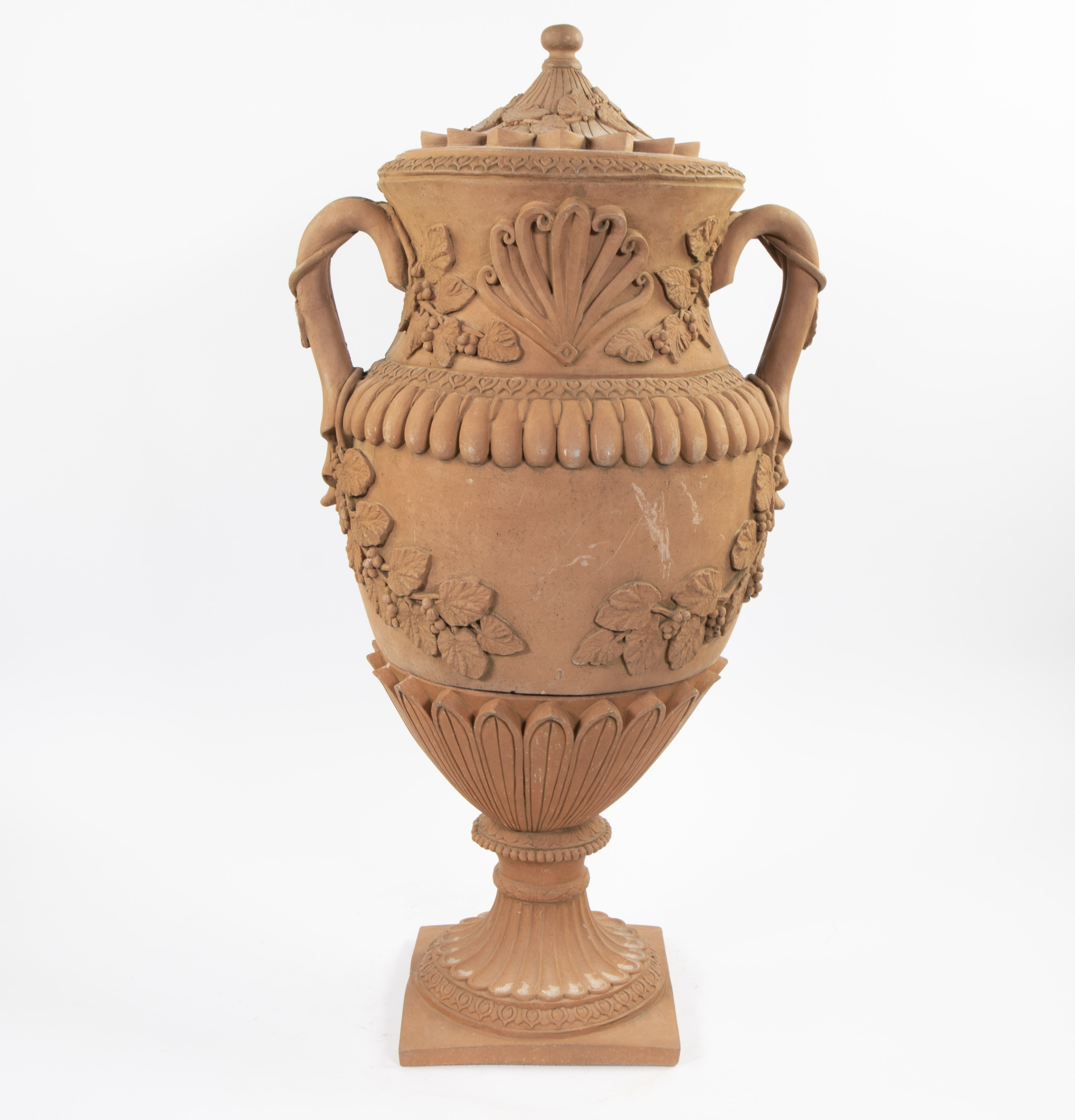 Pair of large 19th century terracotta garden vases decorated with leaf motifs - Image 8 of 9