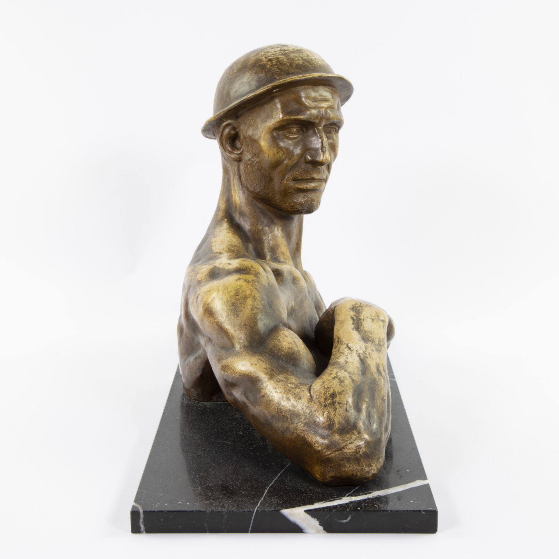 Art Deco statue in patinated plaster around 1920 - 1930 Miner, signed - Image 2 of 5