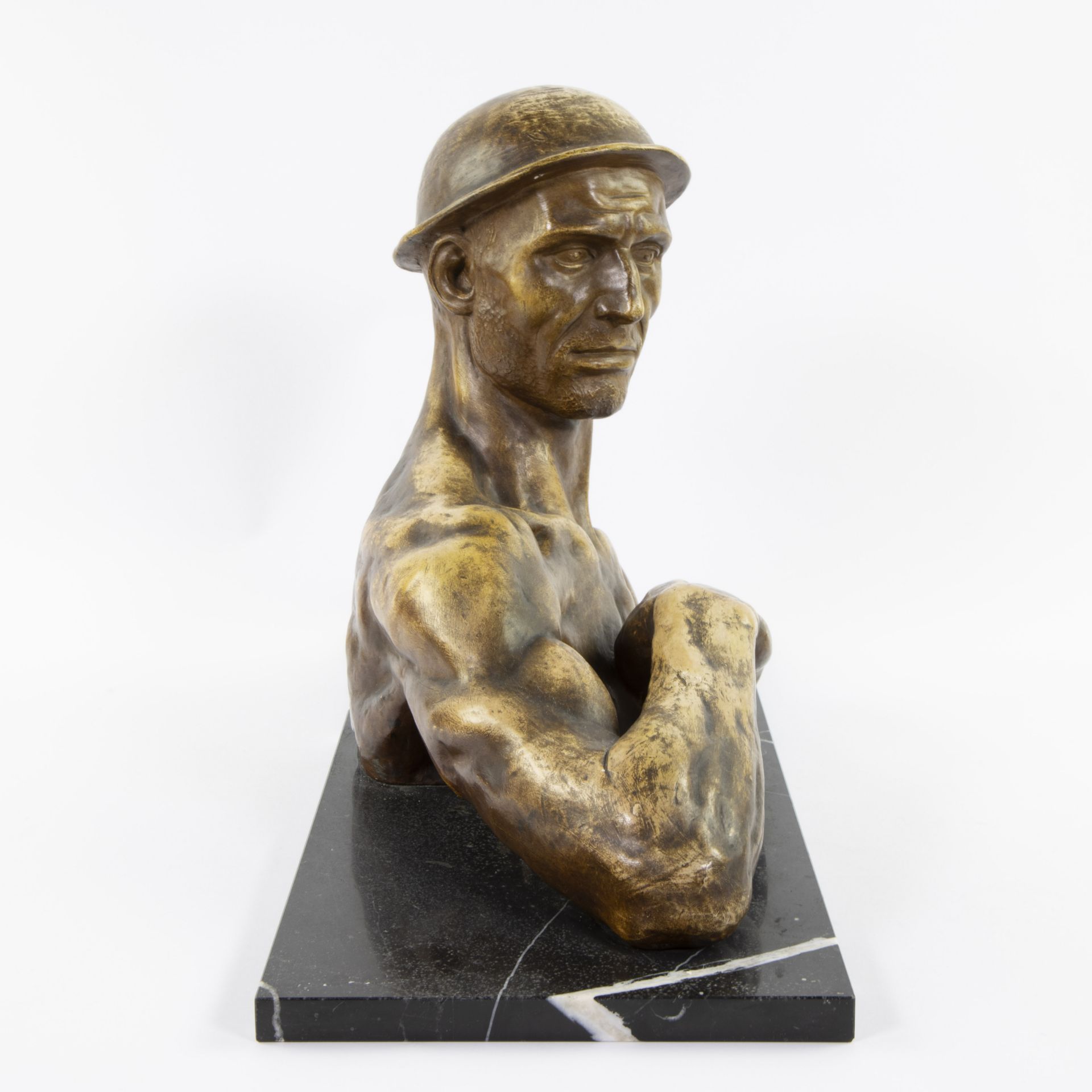 Art Deco statue in patinated plaster around 1920 - 1930 Miner, signed - Bild 2 aus 5