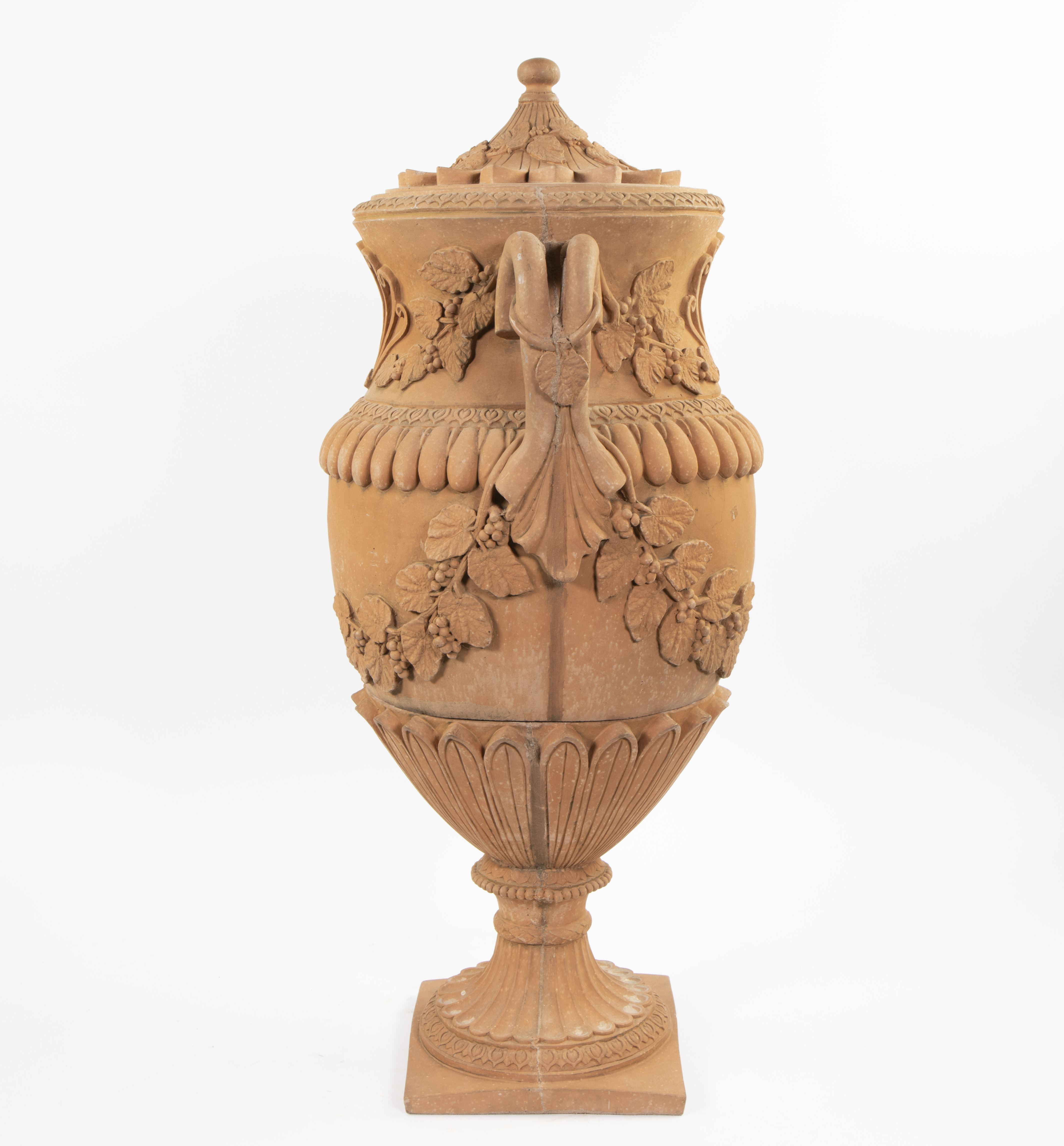 Pair of large 19th century terracotta garden vases decorated with leaf motifs - Image 5 of 9