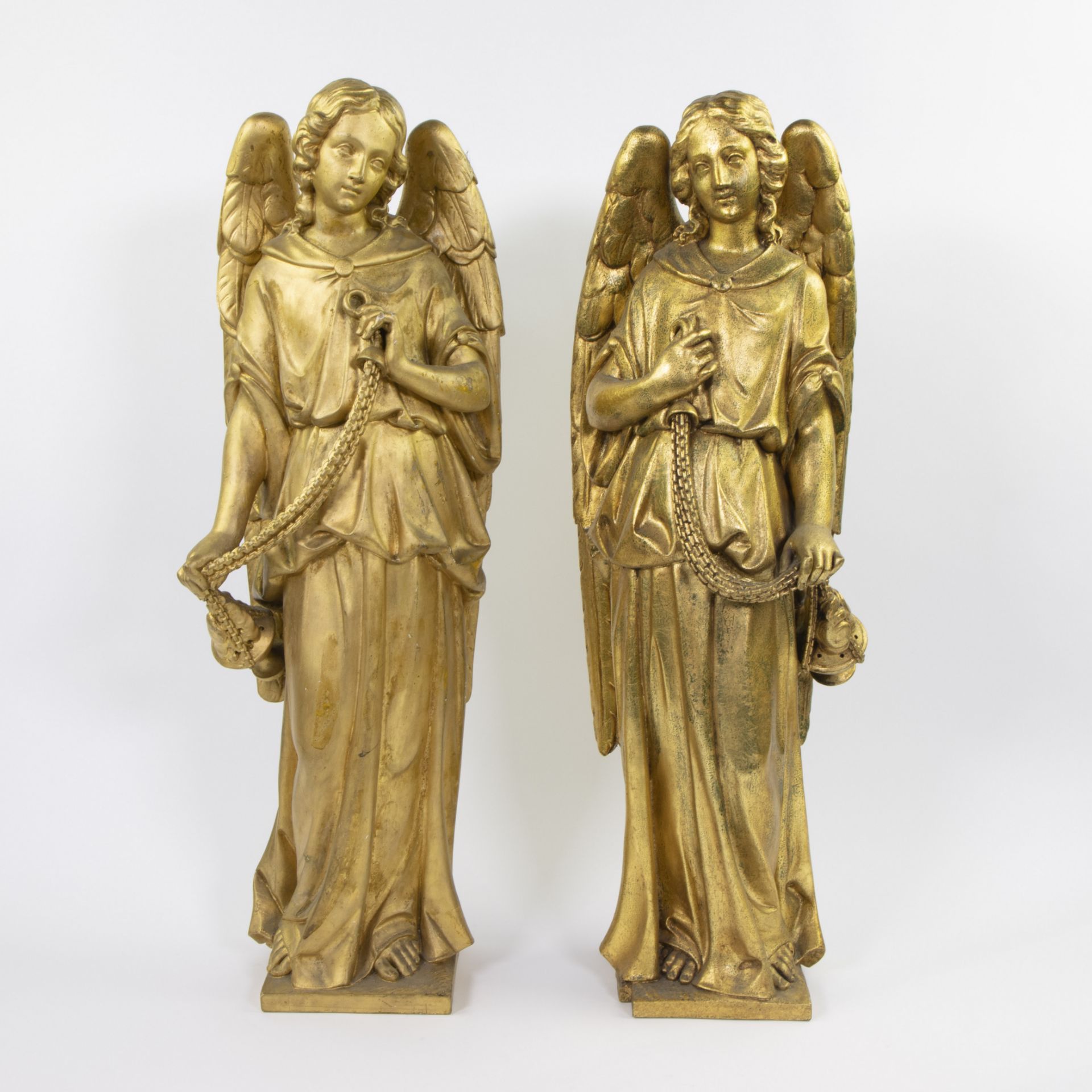 Pair of neo-gothic gilded wooden angels, Flemish, 19th century