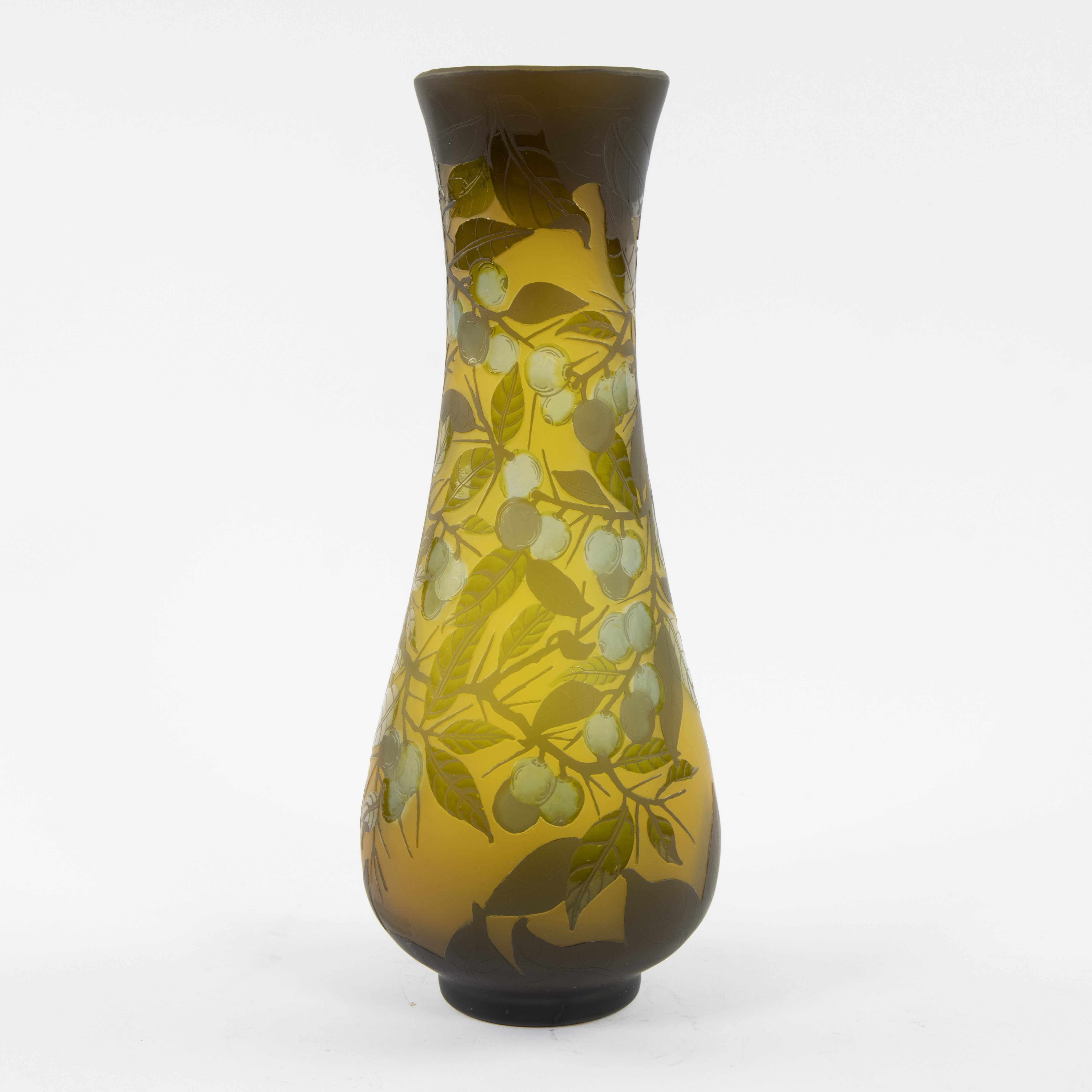 Vase style Gallé in acid-etched multi-layer glass decorated with olives on an orange-yellow backgrou - Image 2 of 2