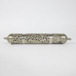 Silver Indian tube (content 900), weight 197 grams