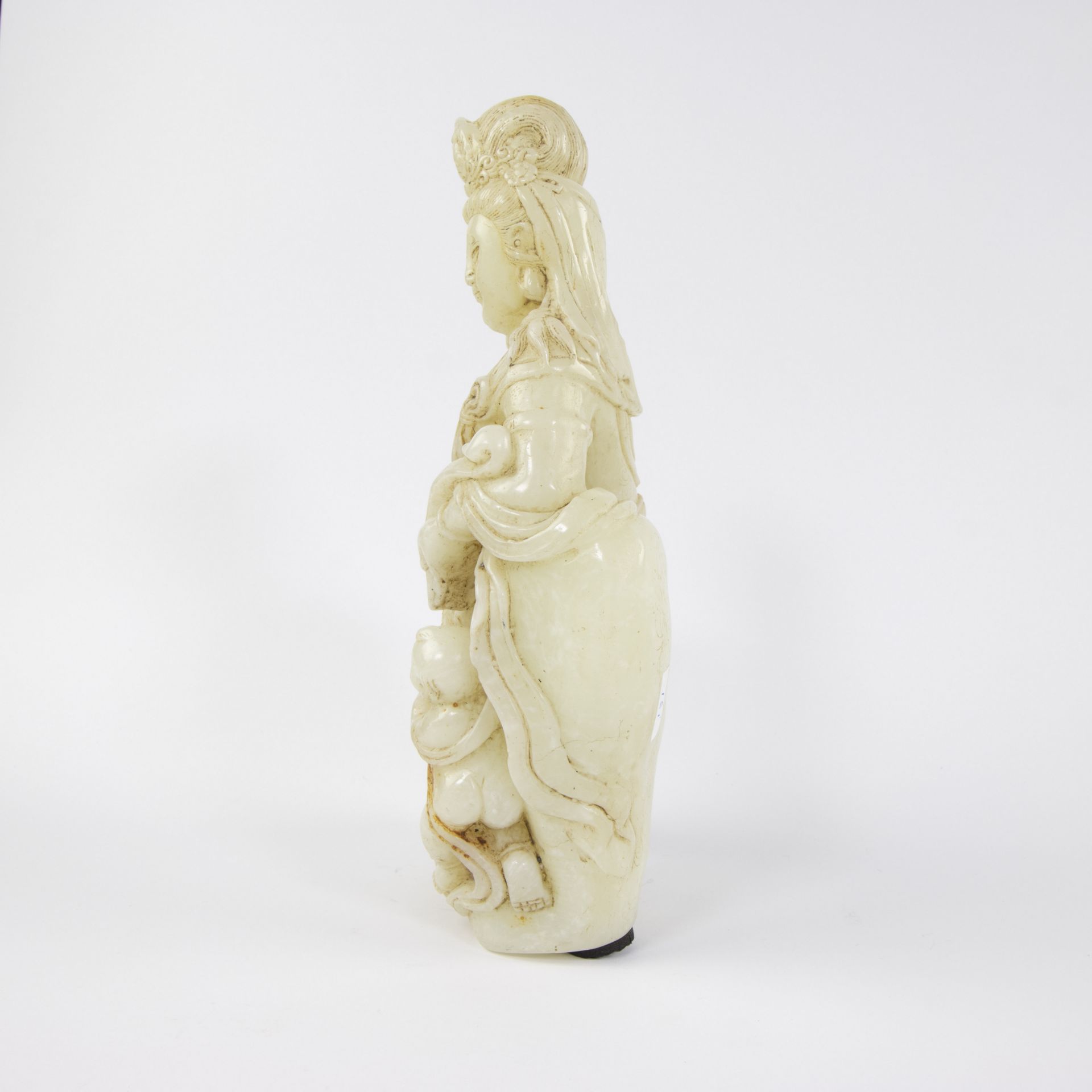 Chinese jade statue Guanyin with child, and Ruyi scepter. - Bild 2 aus 5