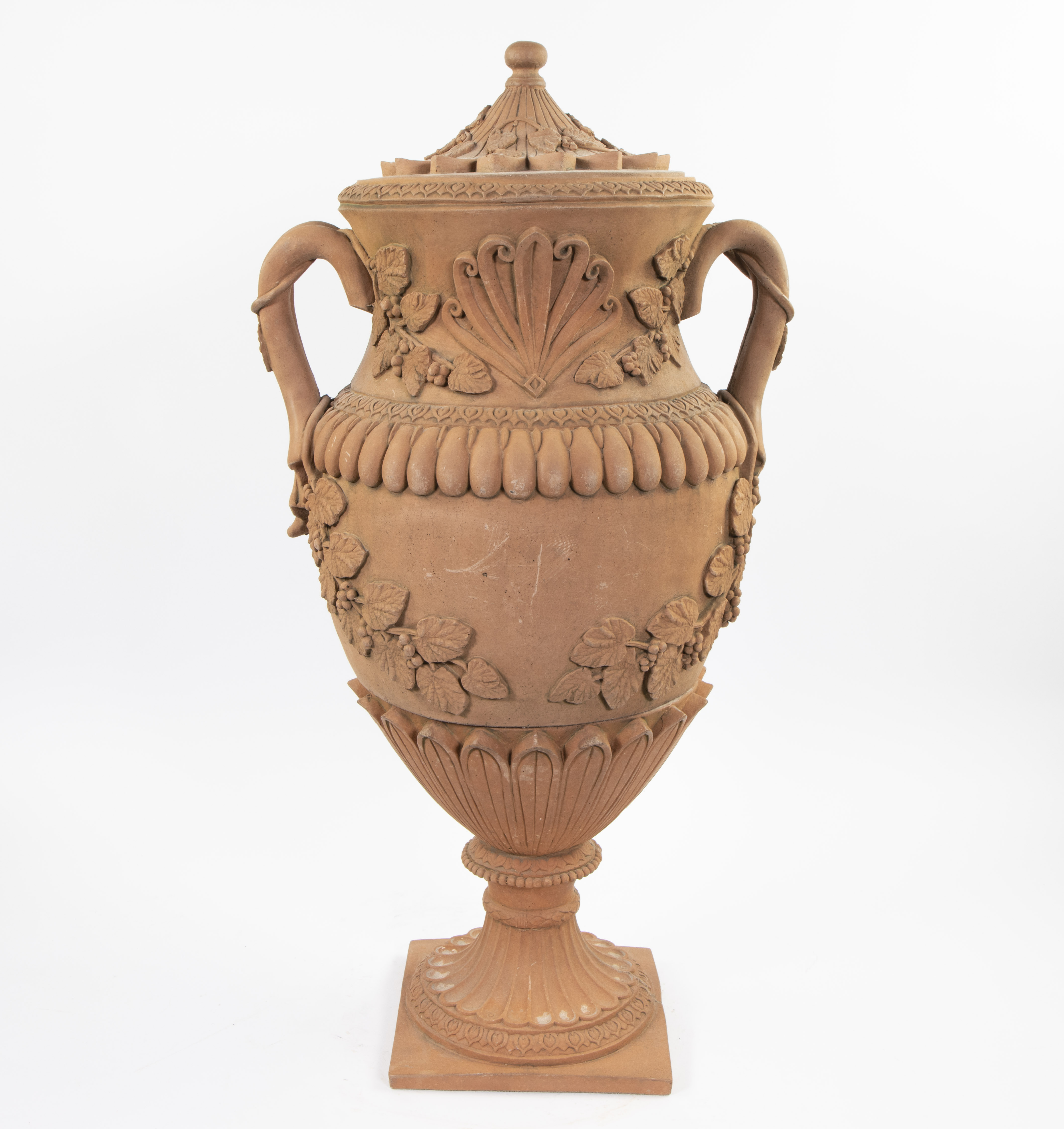 Pair of large 19th century terracotta garden vases decorated with leaf motifs - Image 6 of 9