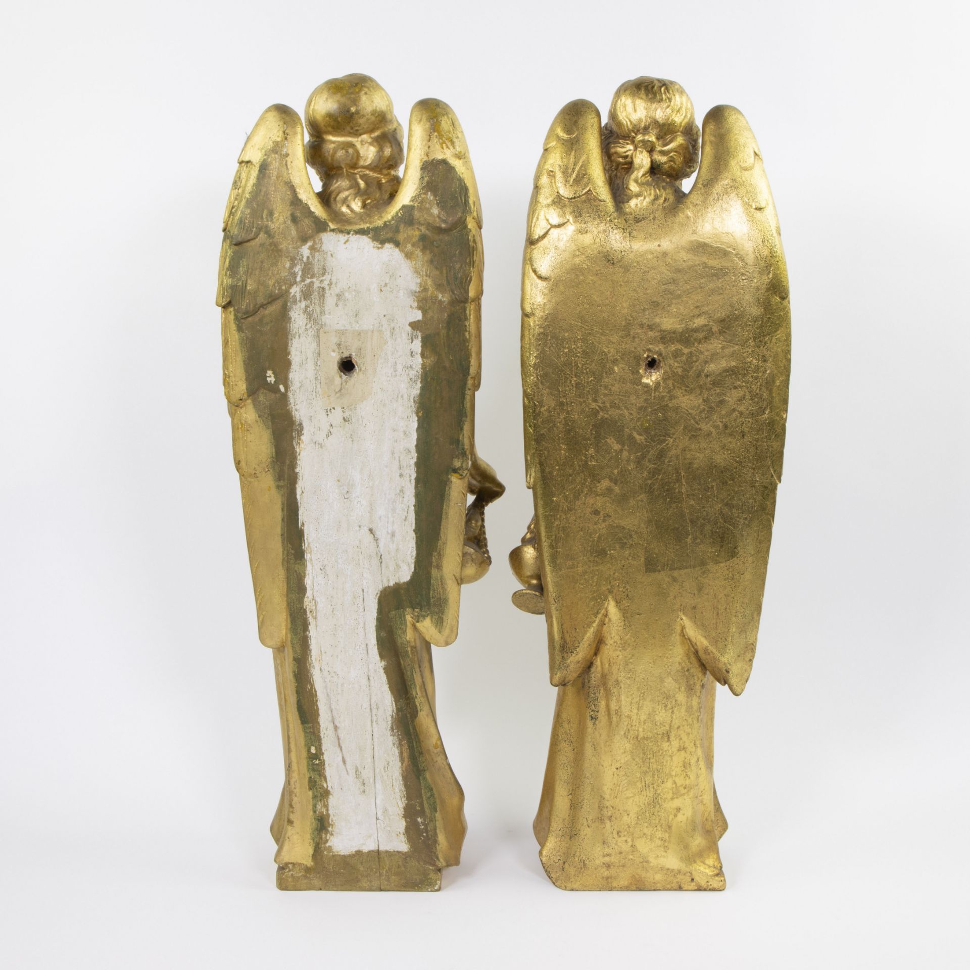 Pair of neo-gothic gilded wooden angels, Flemish, 19th century - Image 3 of 4