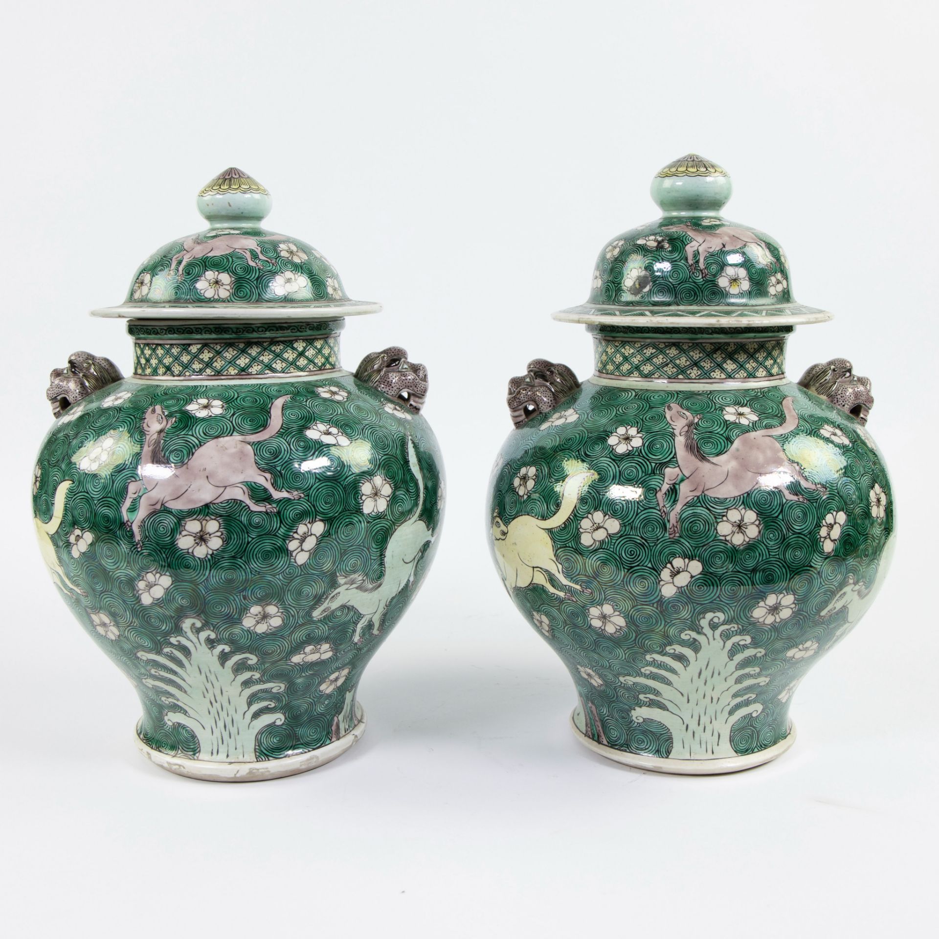 Pair Chinese lidded vases decor animals and flowers