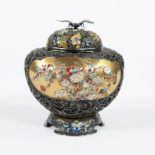 Beautiful Japanese small incense burner in fine openwork solid silver and enamel, floral decor and b