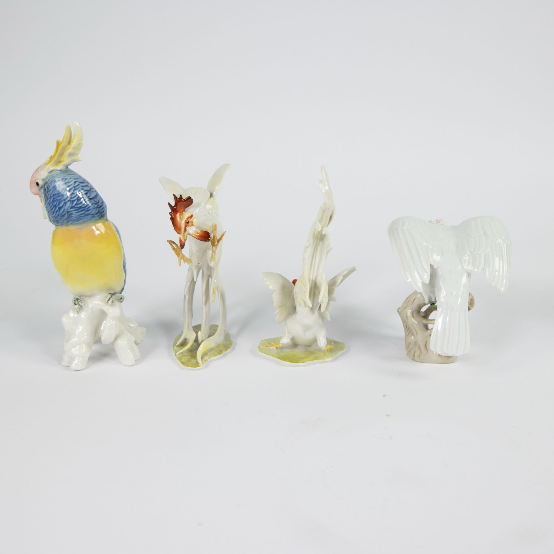 A collection of 4 figurines of birds including Augarten Wien, Hutschenreuter - Bild 2 aus 5