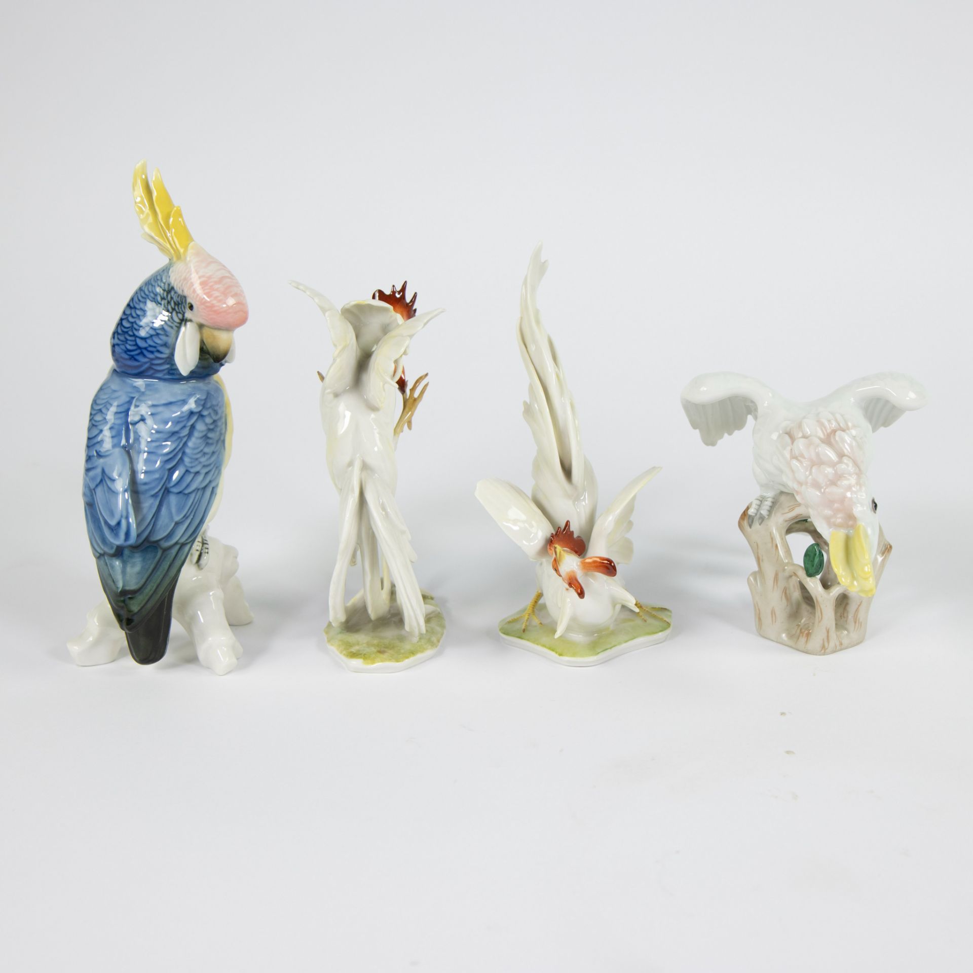 A collection of 4 figurines of birds including Augarten Wien, Hutschenreuter - Bild 4 aus 5